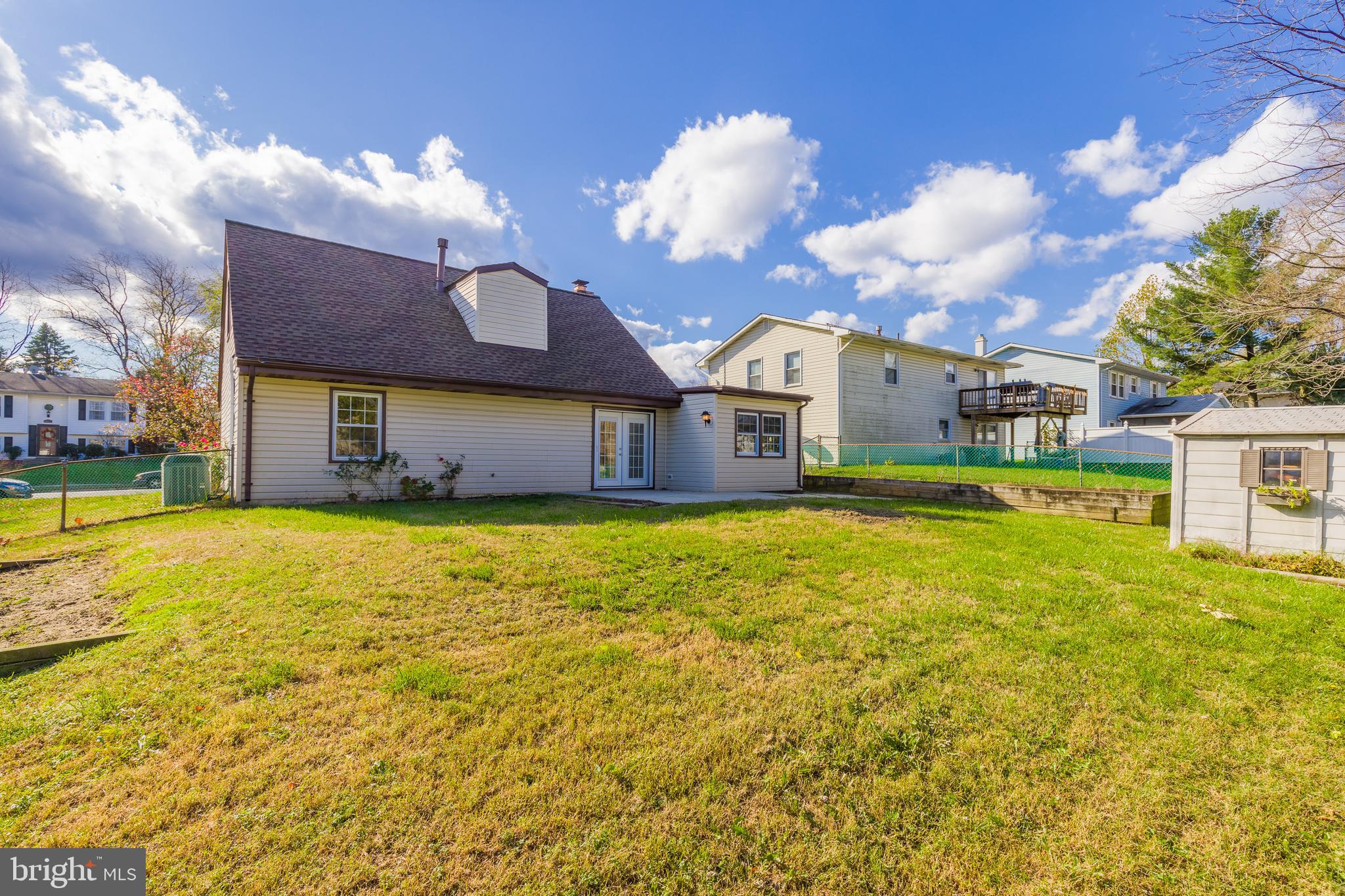 THE PROVINCES - Residential