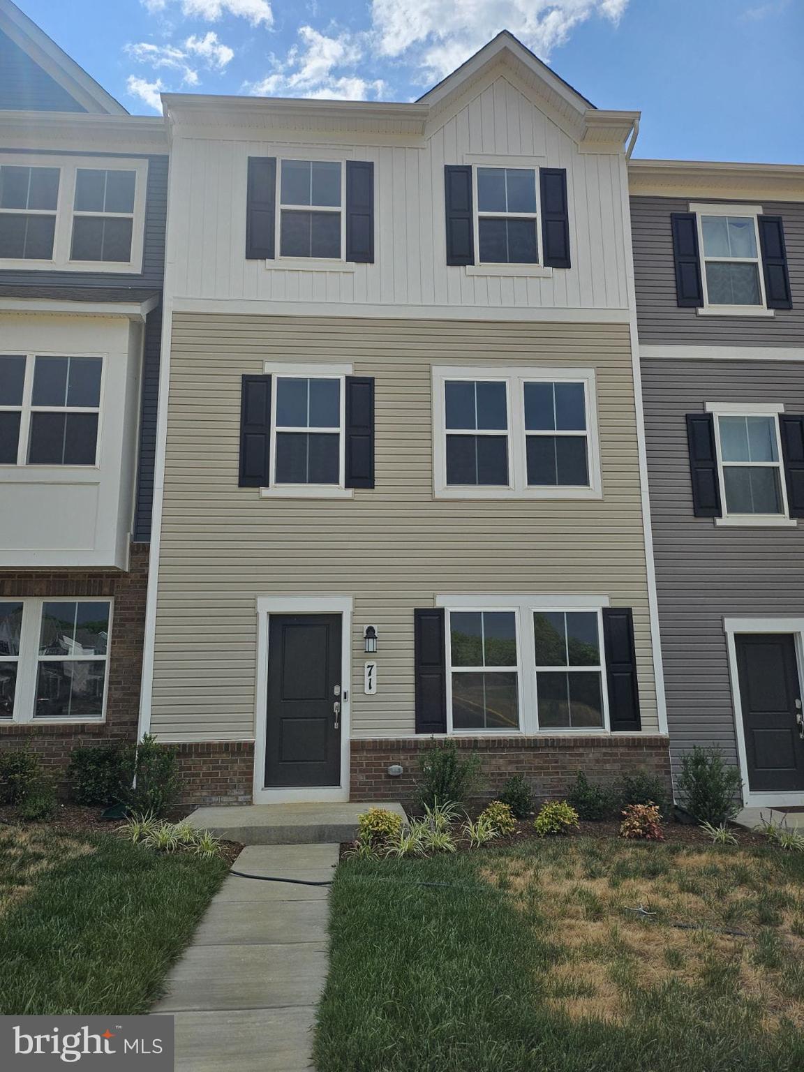 SHENANDOAH SPRINGS - Residential Lease