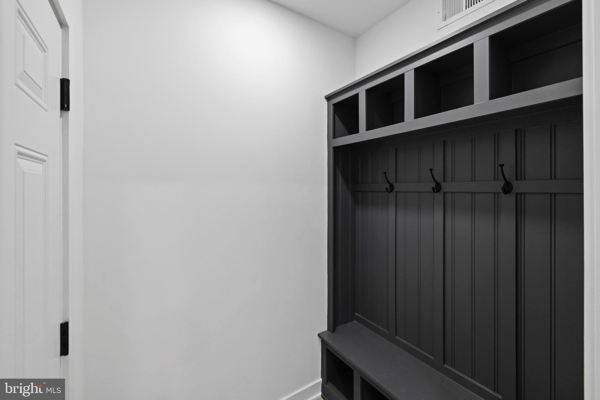 MARYLAND CITY - Residential