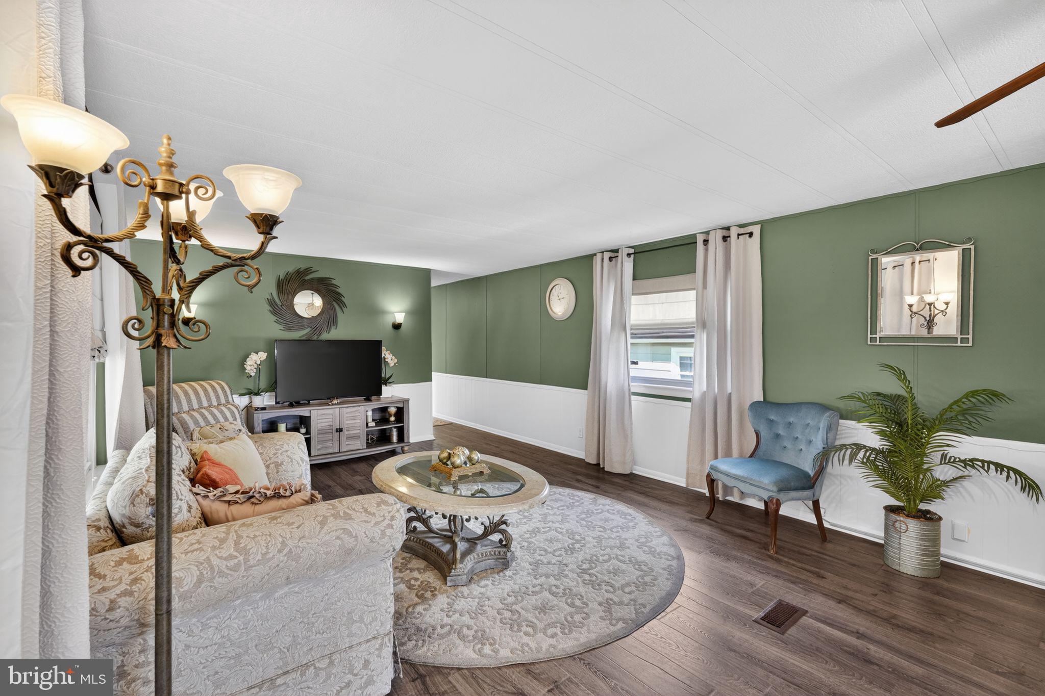 NESHAMINY FALLS - Residential