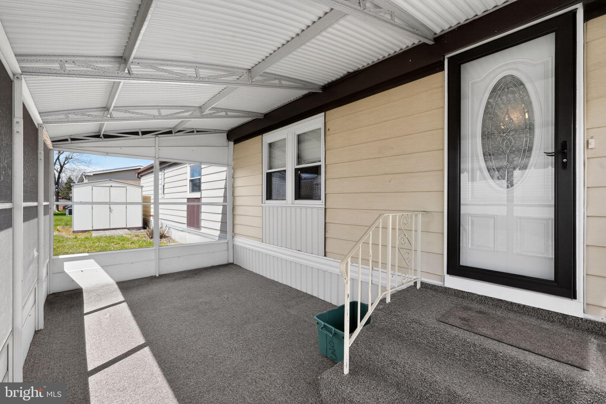 NESHAMINY FALLS - Residential