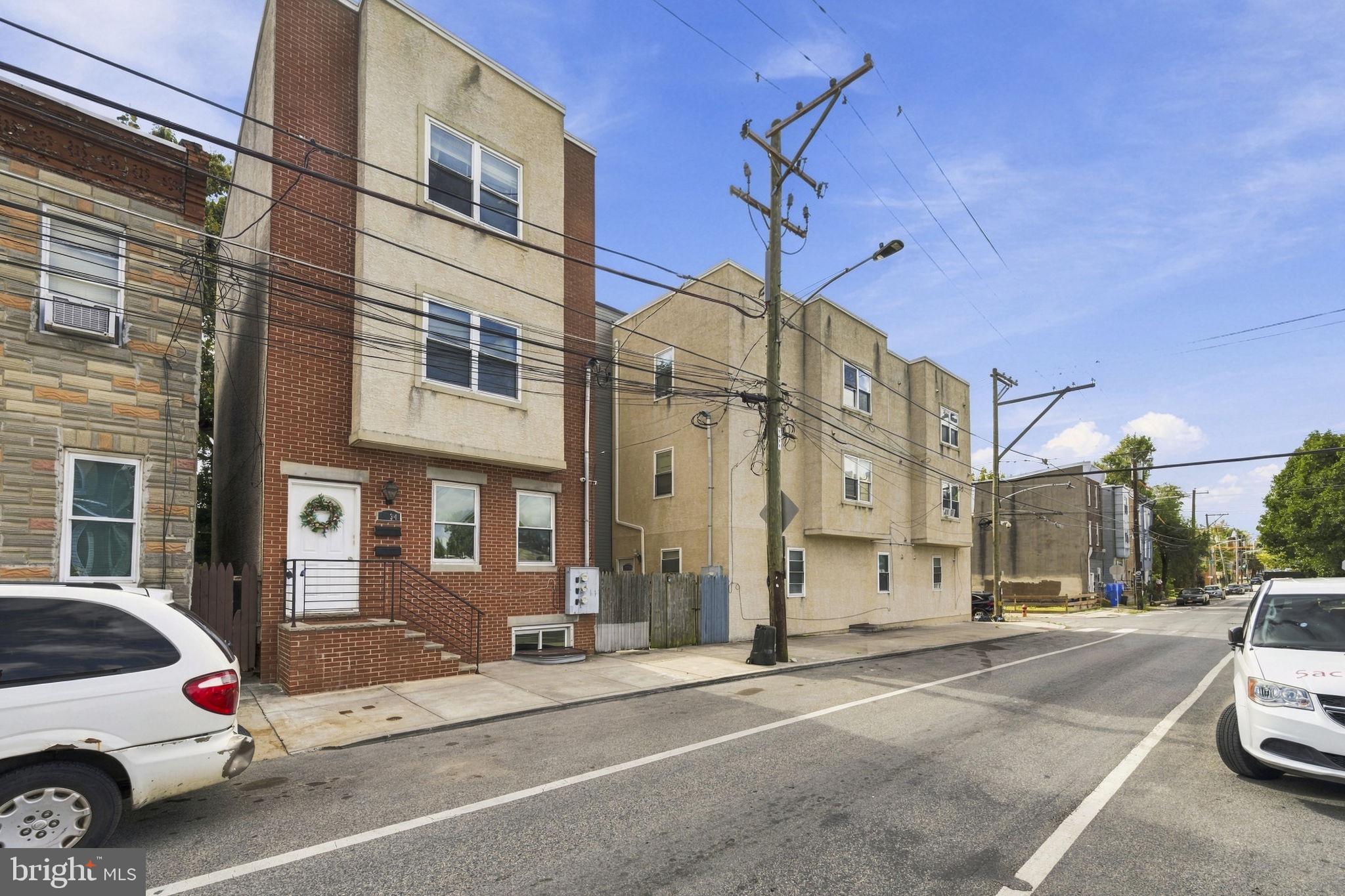 1134 W DAUPHIN STREET