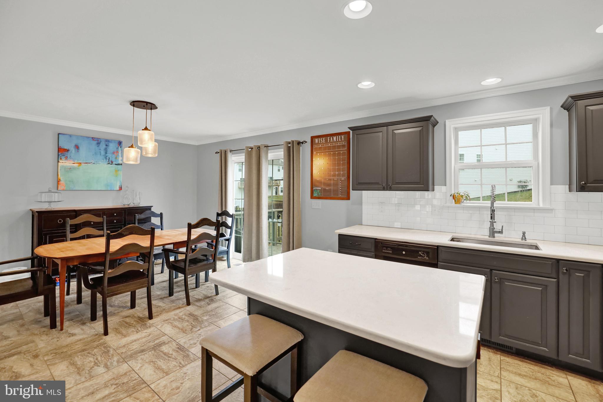 MARGARETS GROVE - Residential