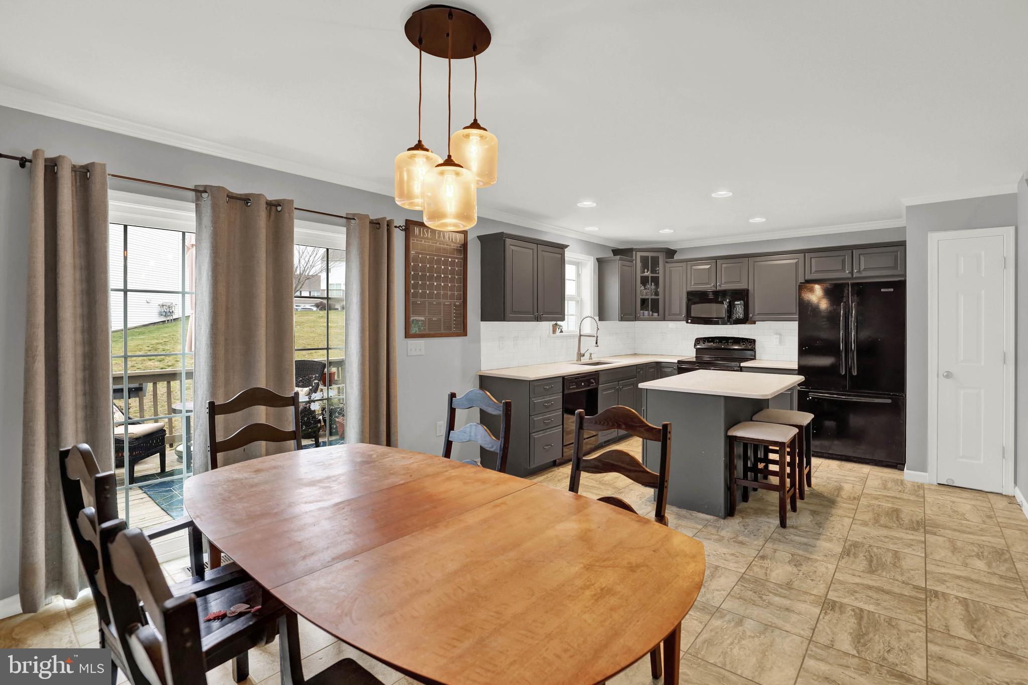 MARGARETS GROVE - Residential