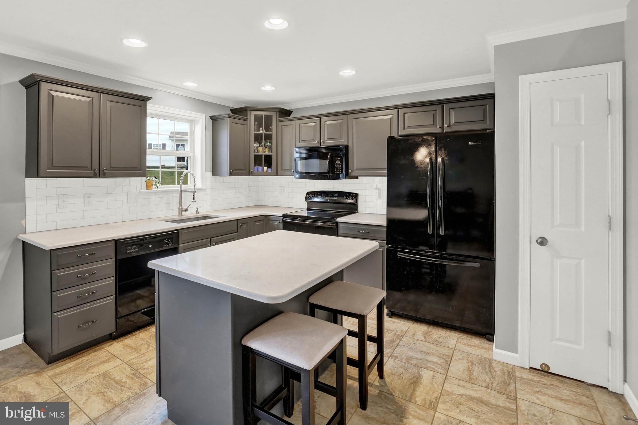 MARGARETS GROVE - Residential