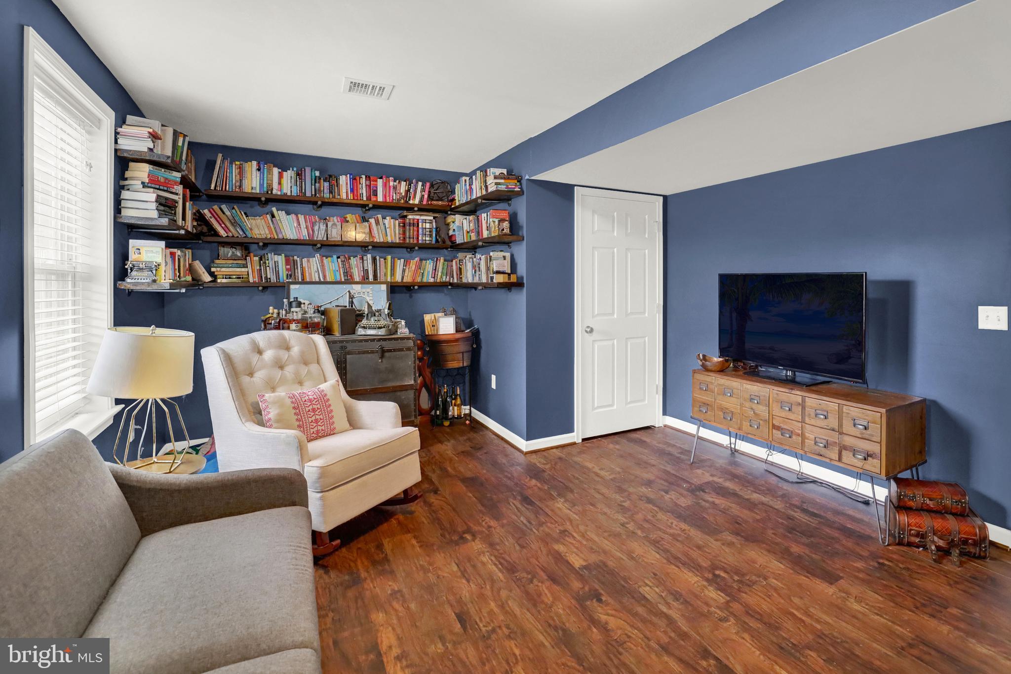 MARGARETS GROVE - Residential