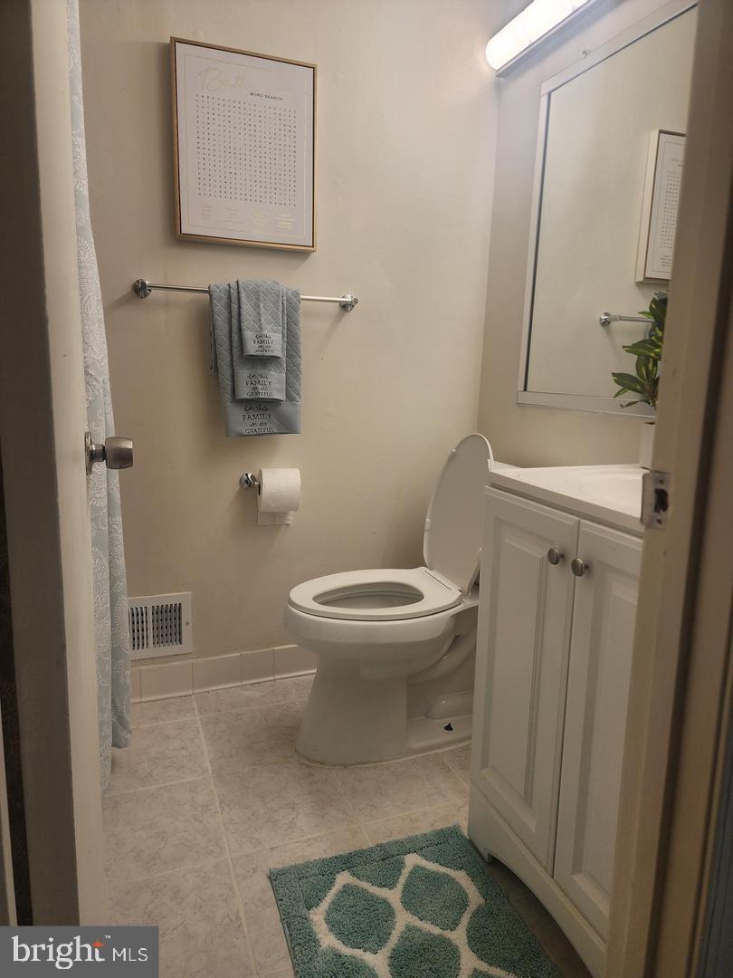 PINEWOOD HILL - Residential