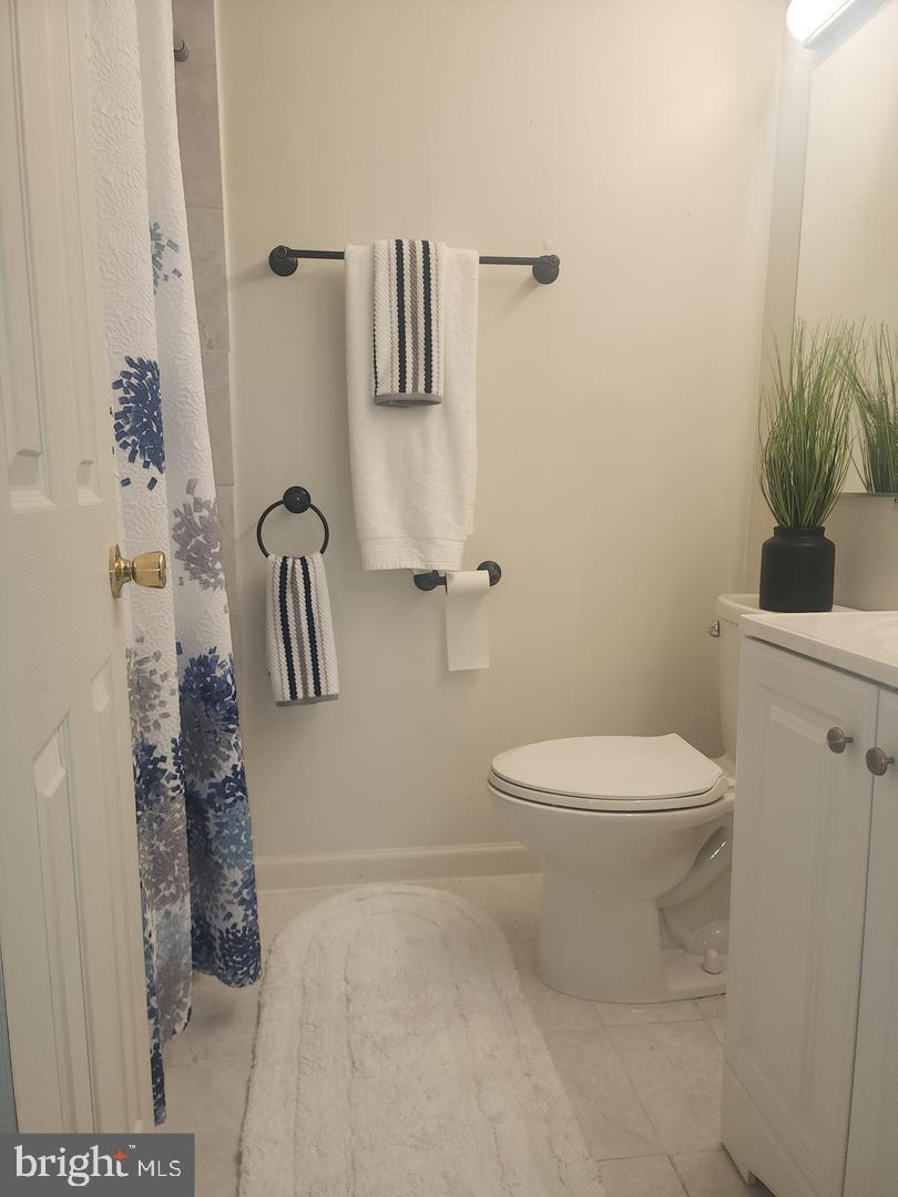 PINEWOOD HILL - Residential