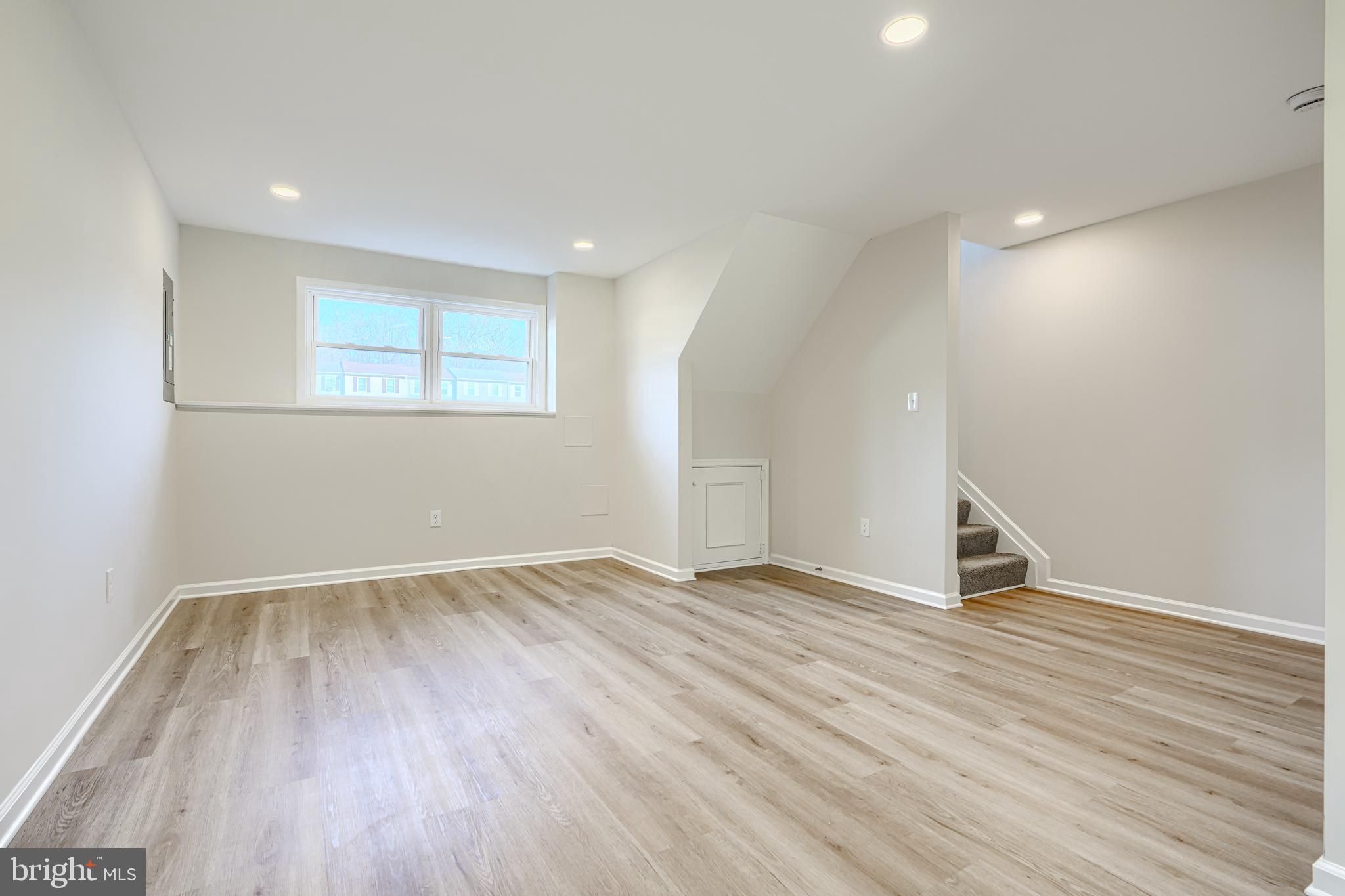 CARROLL CREST - Residential