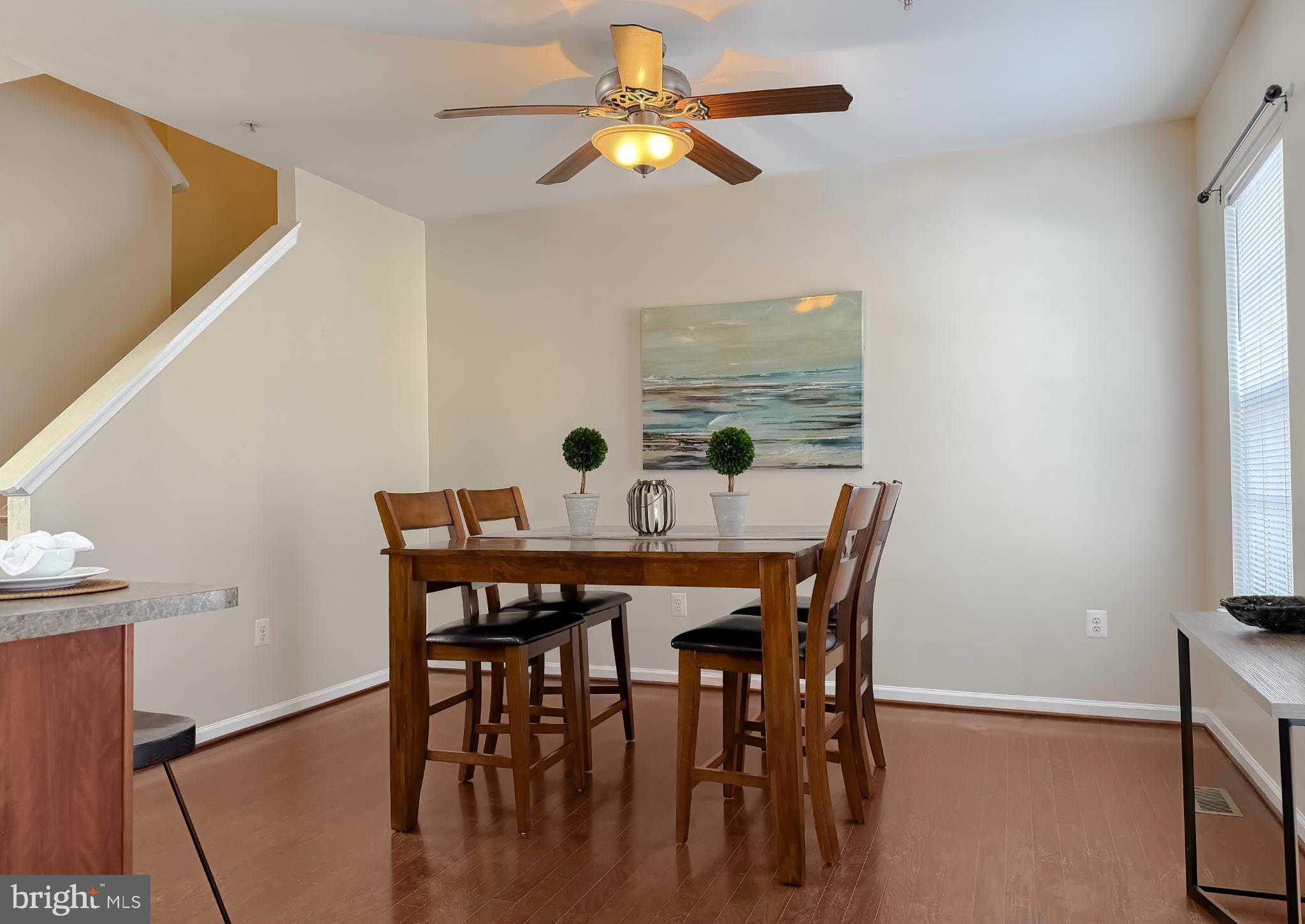 WESTBURY PUB - Residential