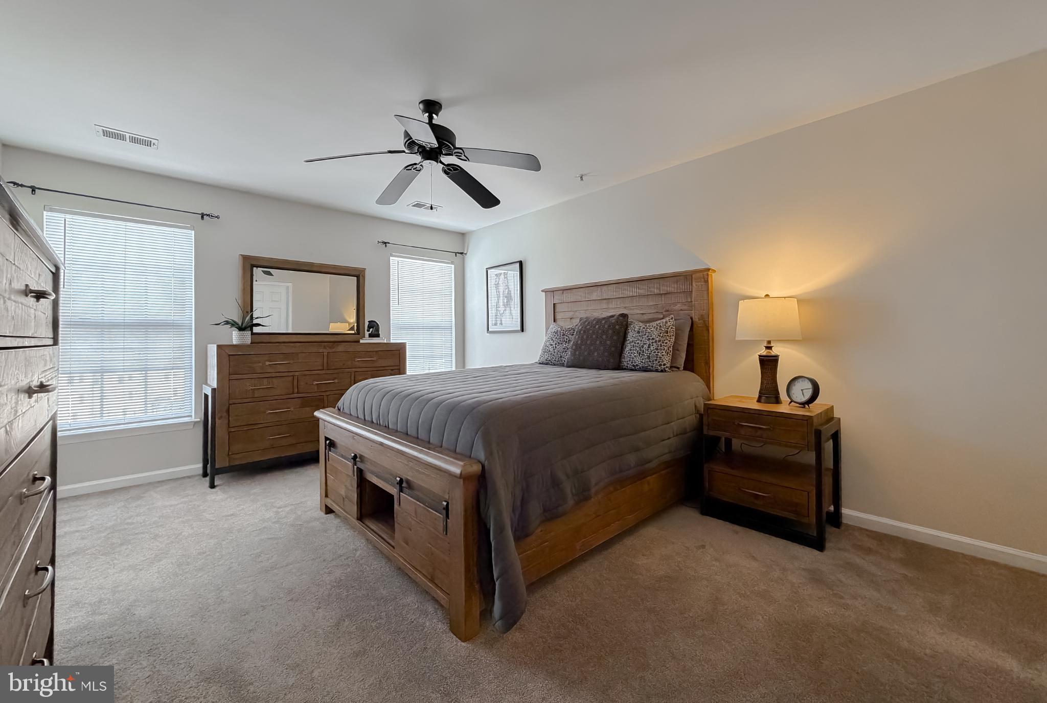 WESTBURY PUB - Residential