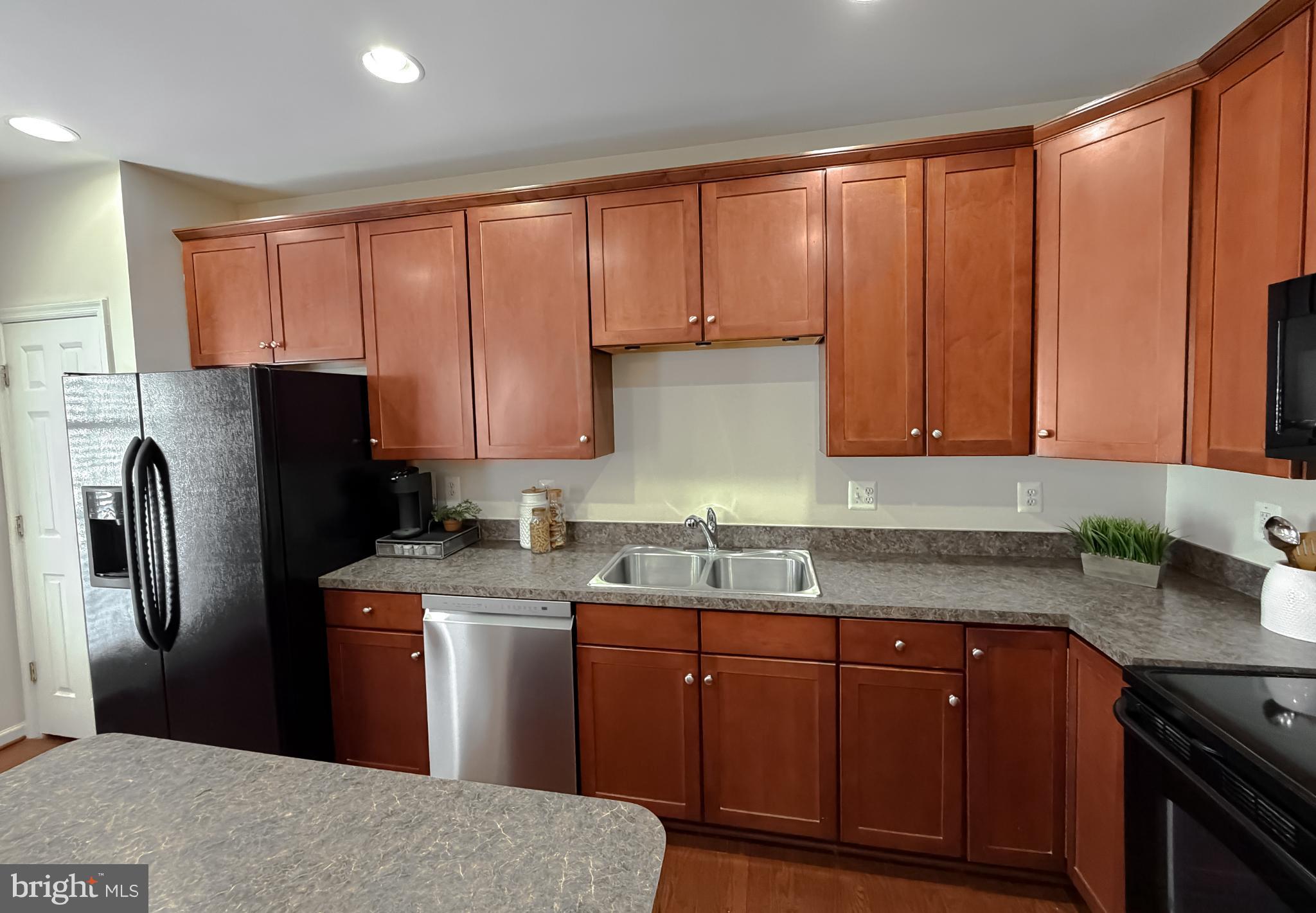 WESTBURY PUB - Residential