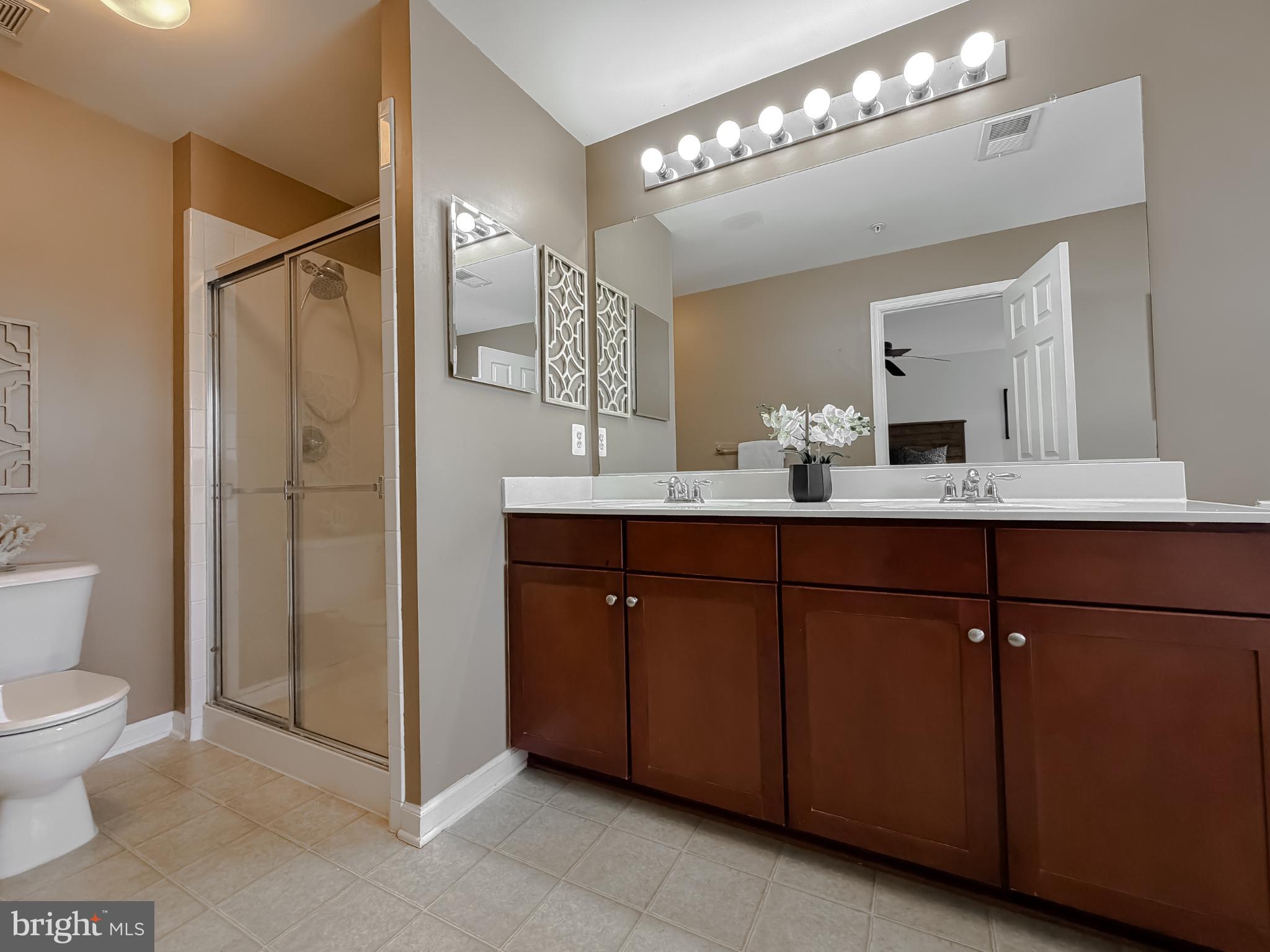 WESTBURY PUB - Residential