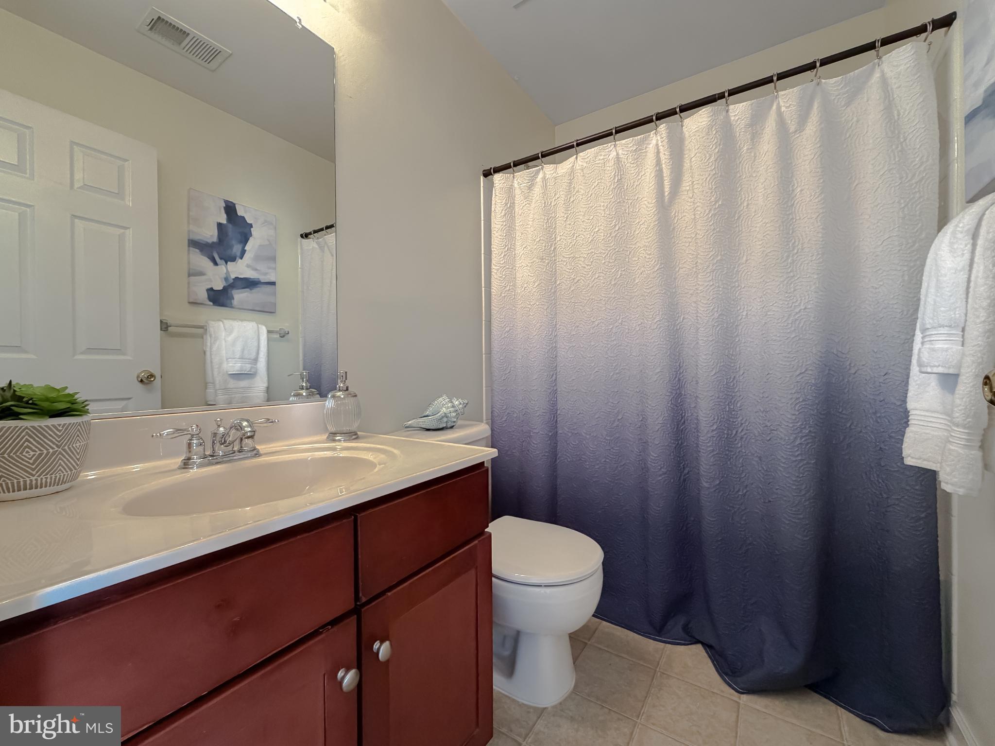 WESTBURY PUB - Residential