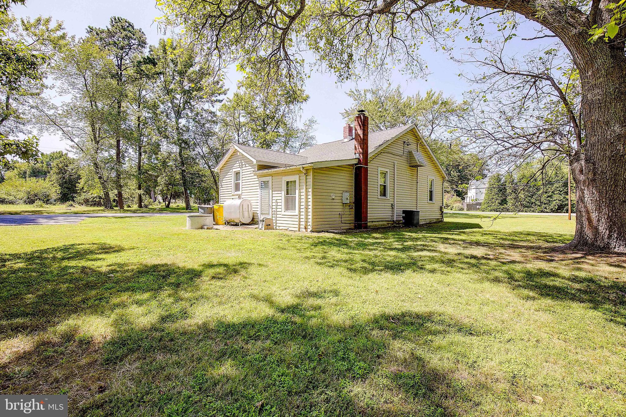 REGULARS - Residential