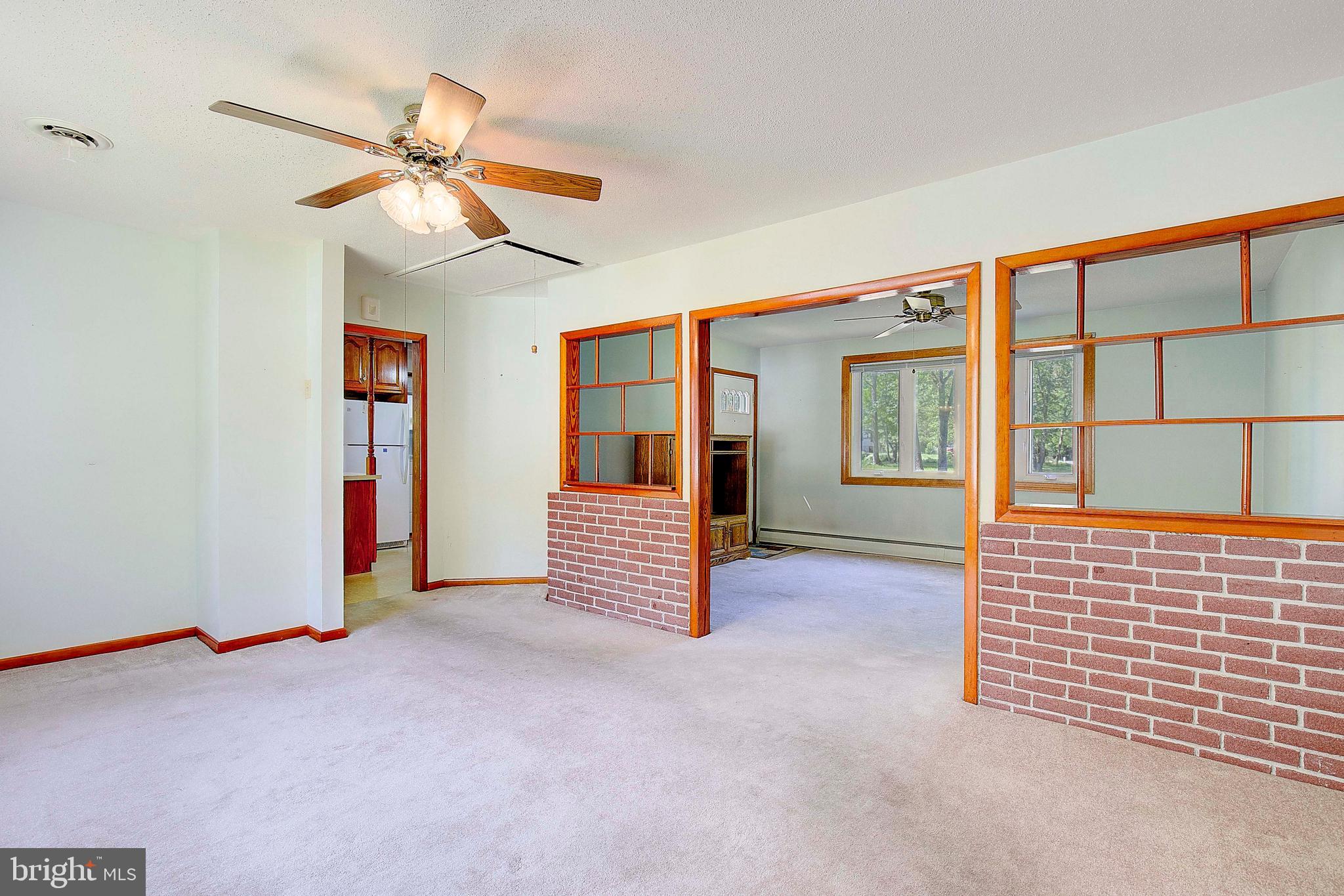 REGULARS - Residential