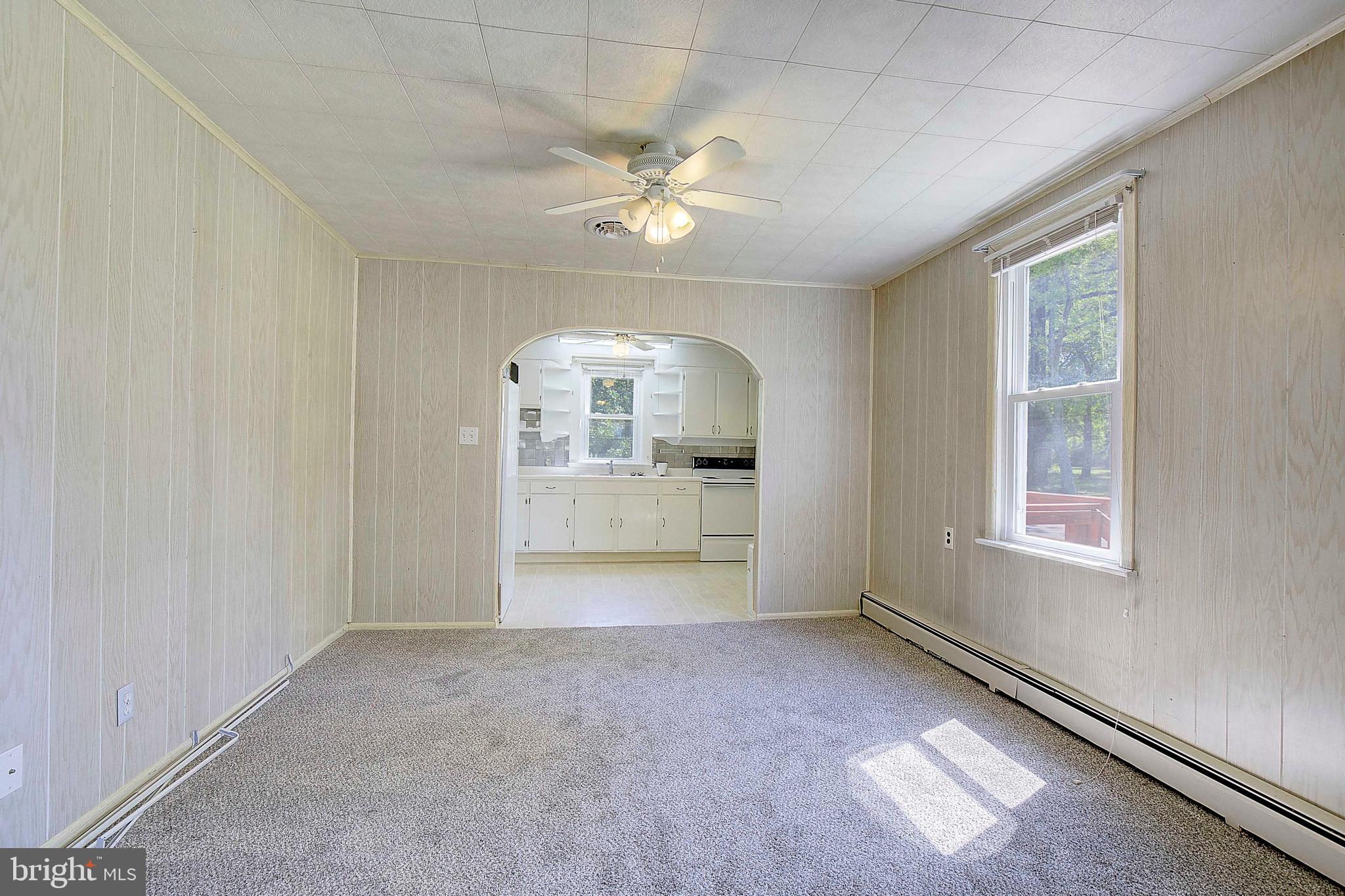 REGULARS - Residential