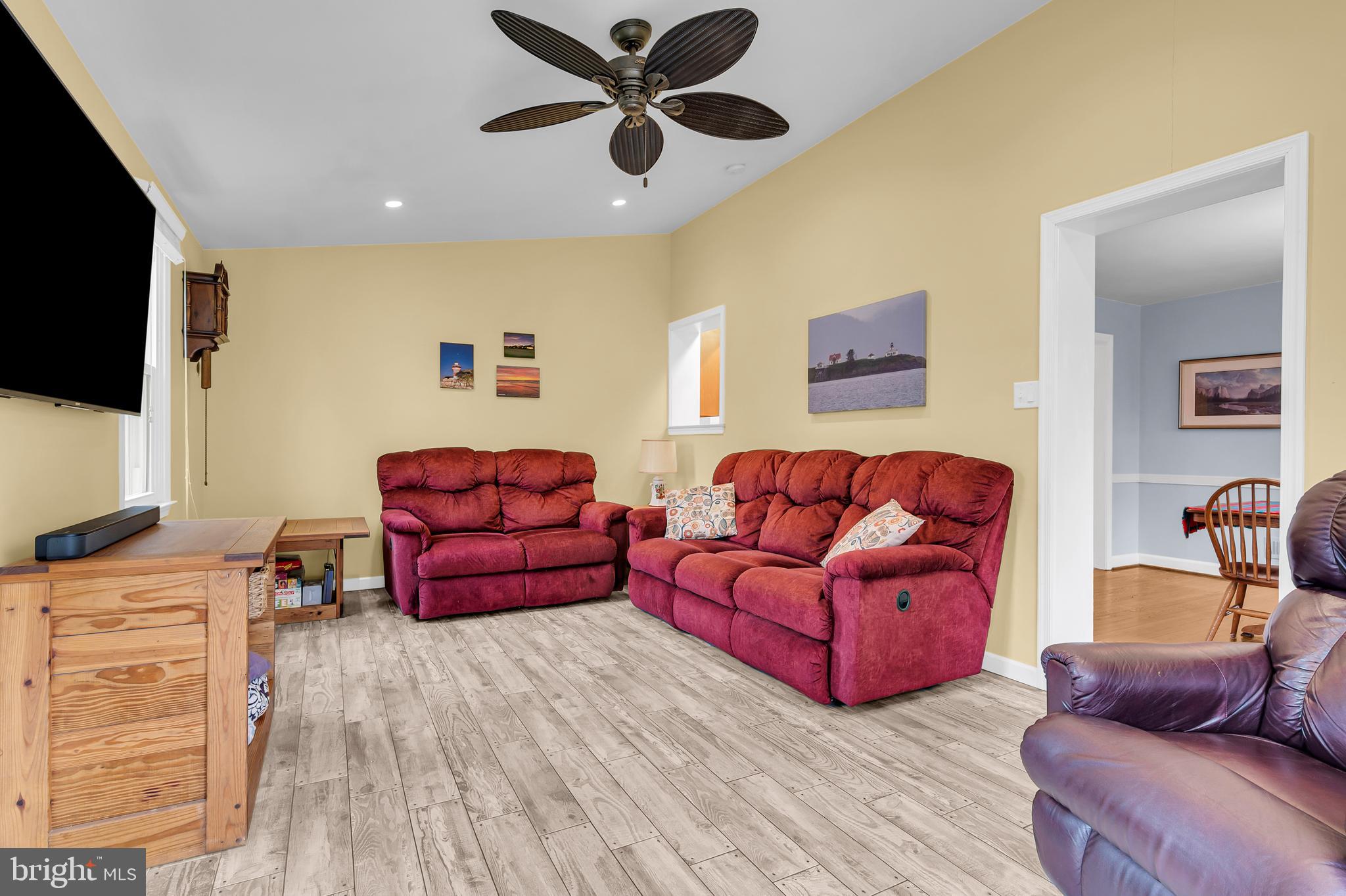 CARRCROFT CREST - Residential