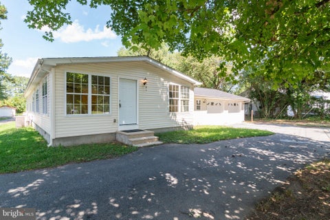 Mobile Home For Sale - 3351 W Denneys Road<br/> DOVER, DE 19904