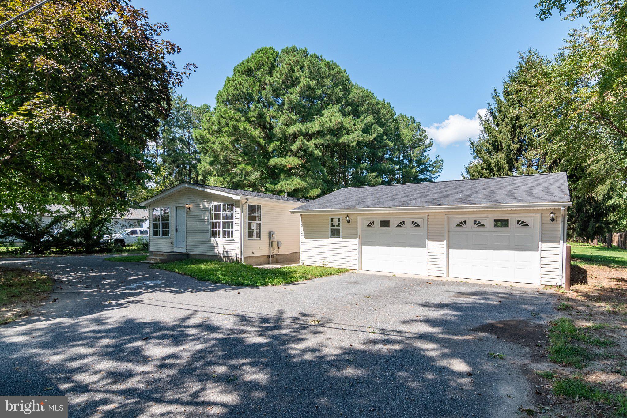 3351 W DENNEYS ROAD