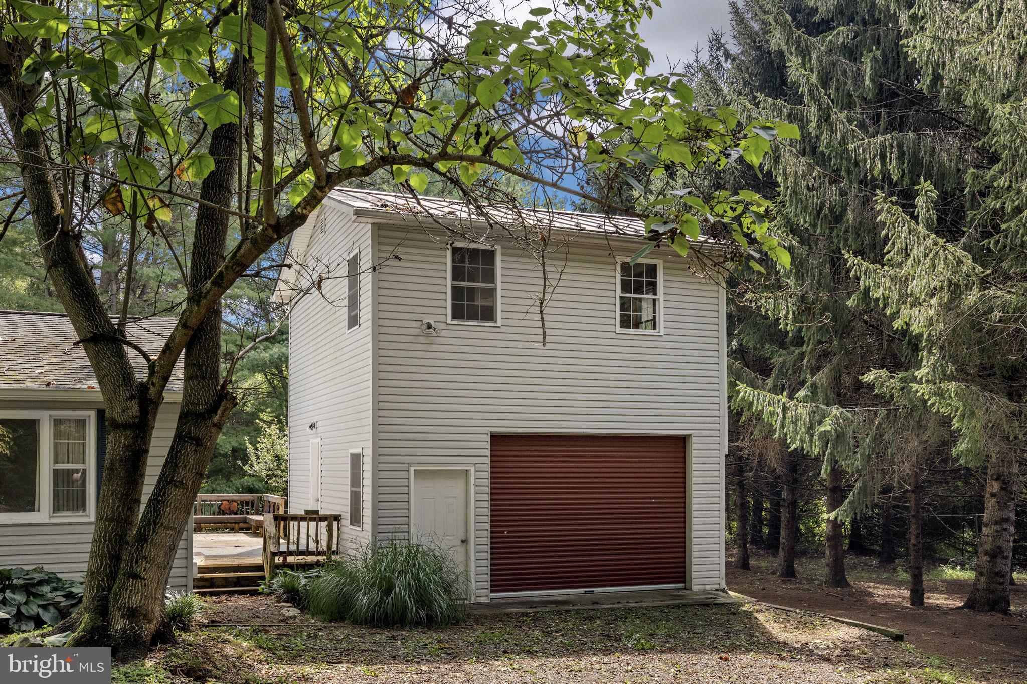 2083 OLD SAWMILL LANE