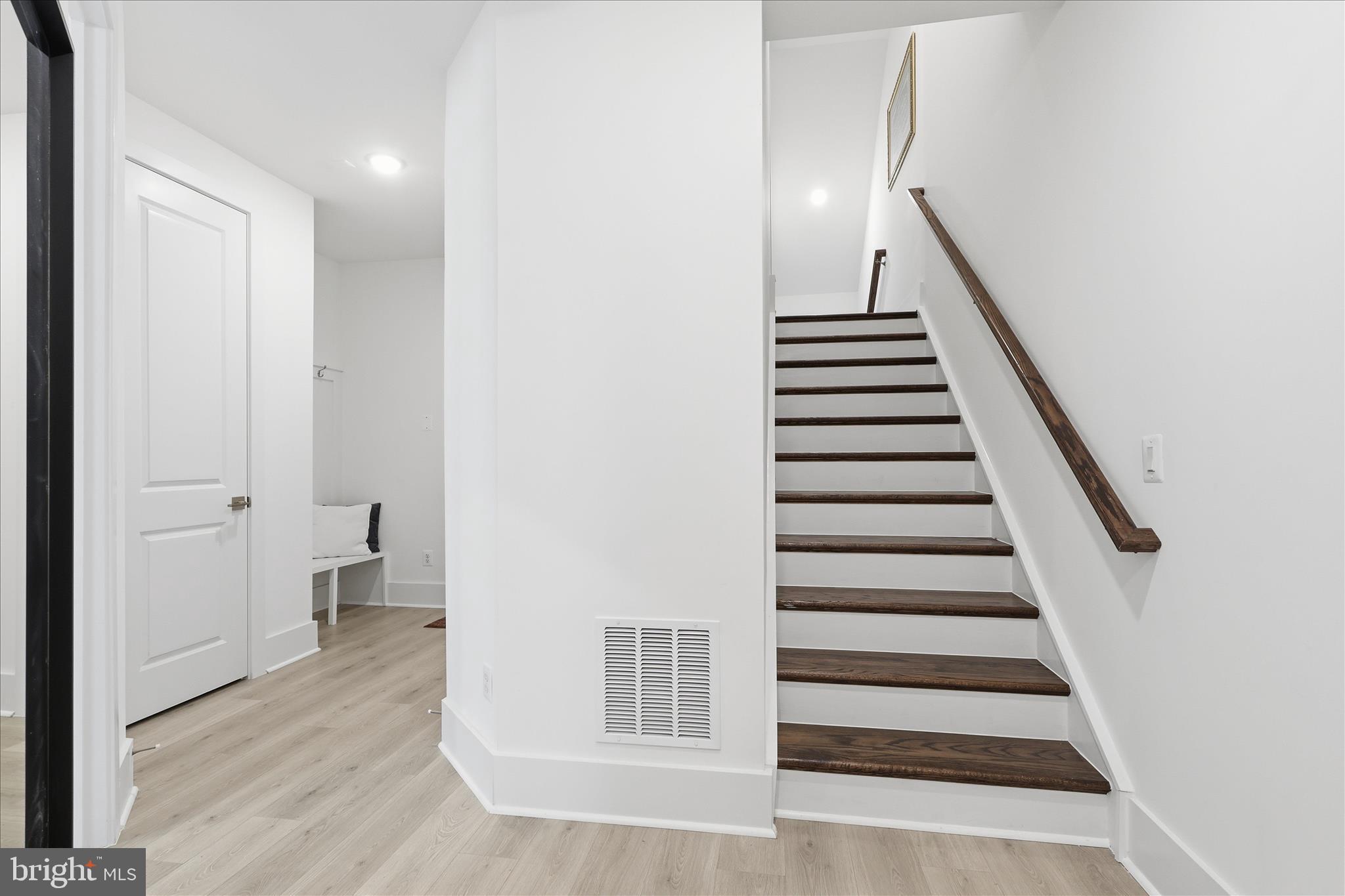THE GROVE AT JACKSON VILLAGE - Residential