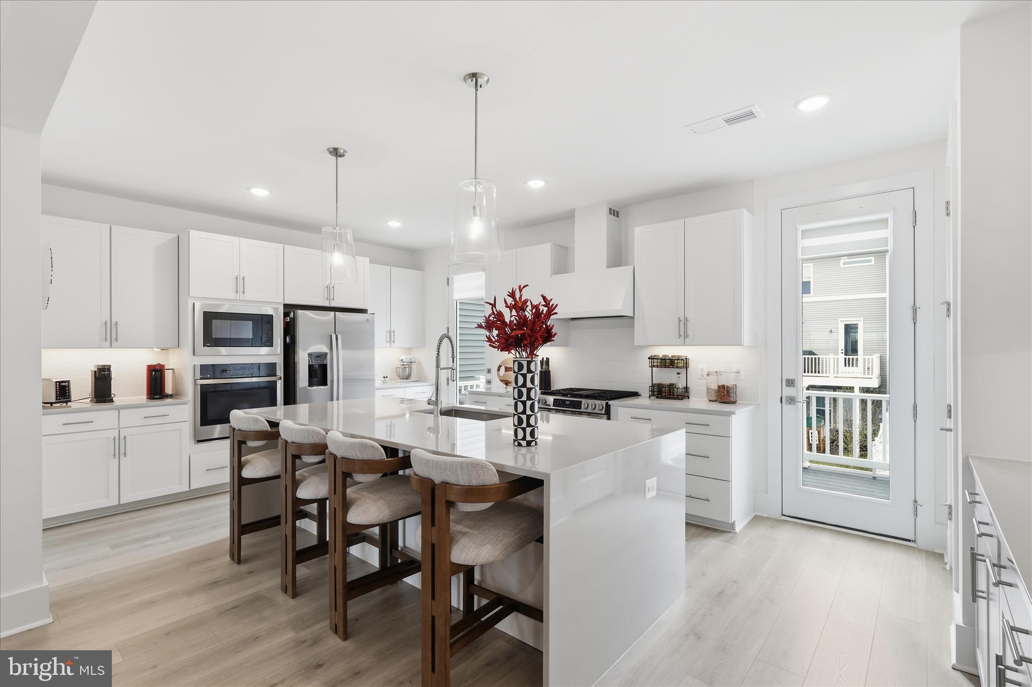 THE GROVE AT JACKSON VILLAGE - Residential