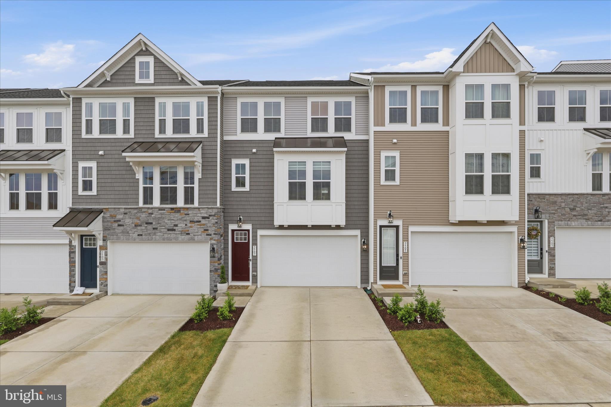 THE GROVE AT JACKSON VILLAGE - Residential