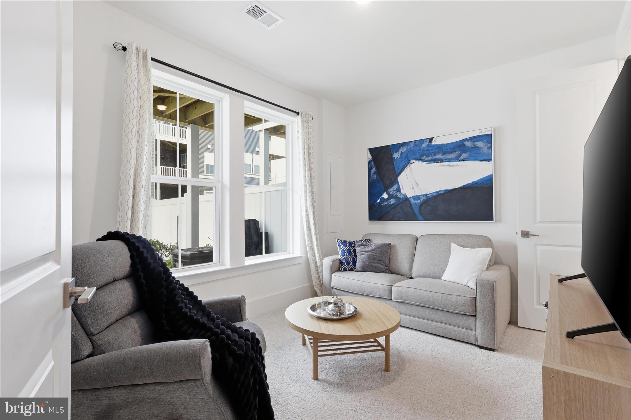 THE GROVE AT JACKSON VILLAGE - Residential