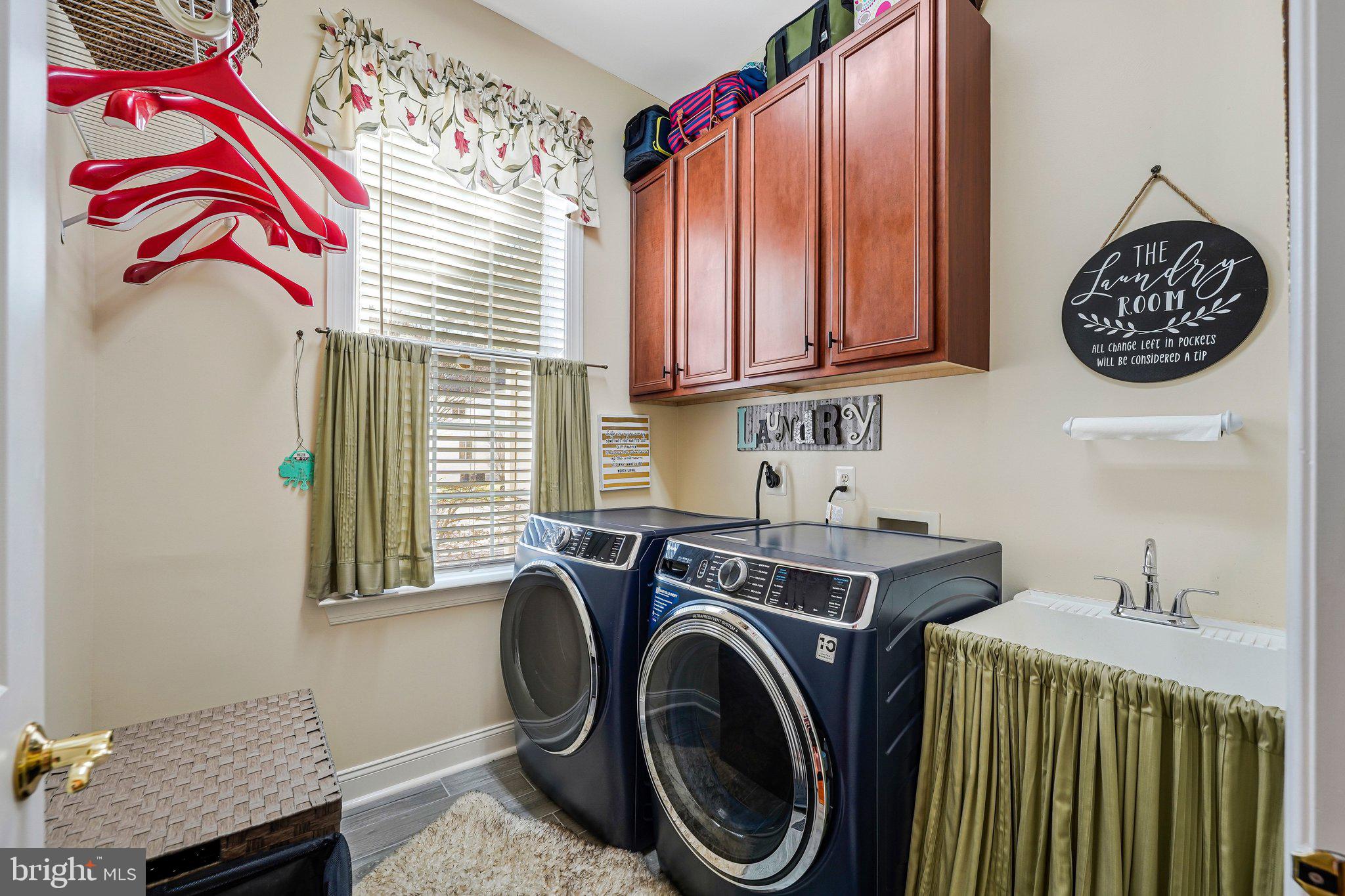 REGENCY AT DOMINION VALLEY - Residential