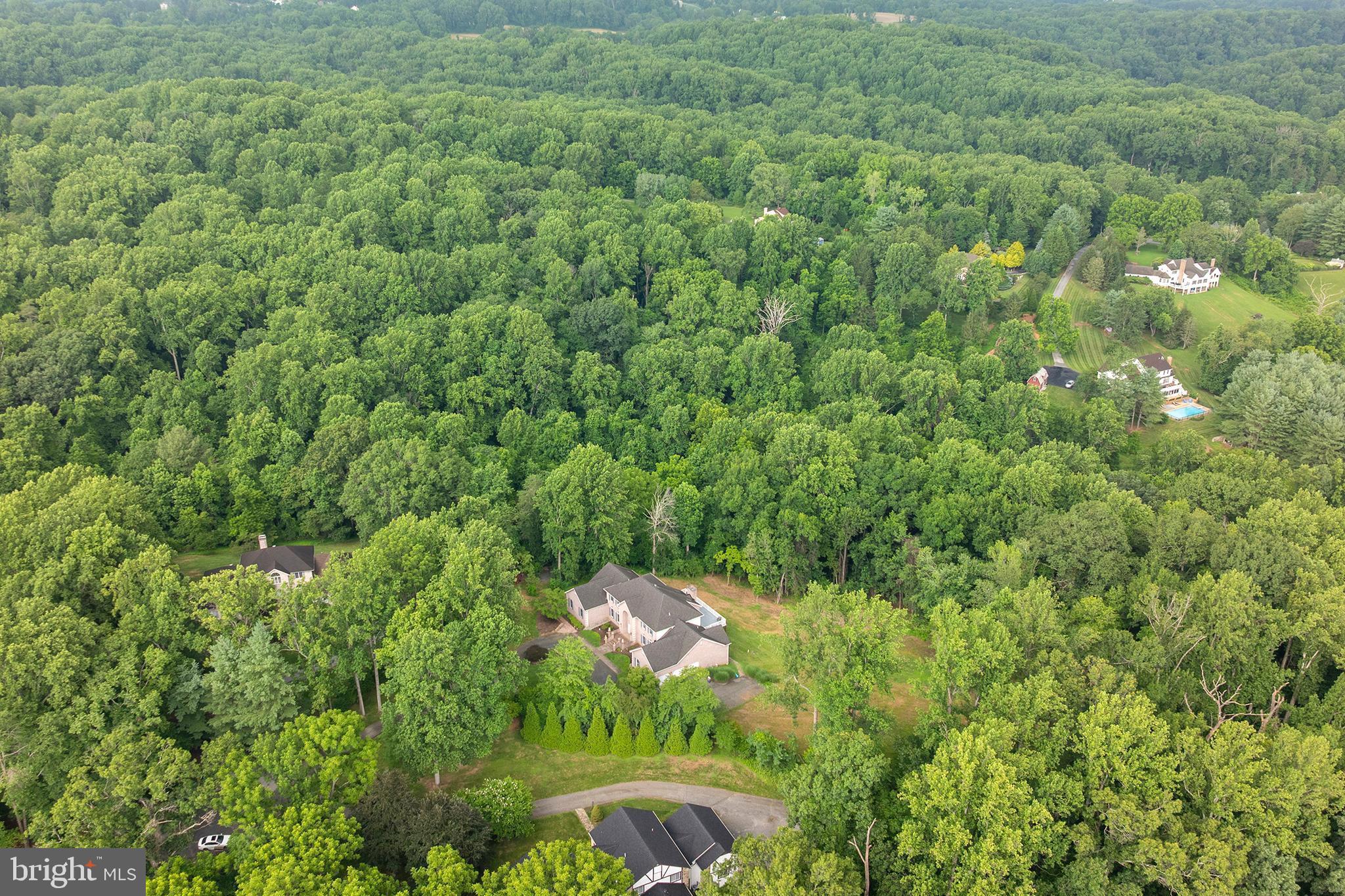 GLENCOE OAKS - Residential