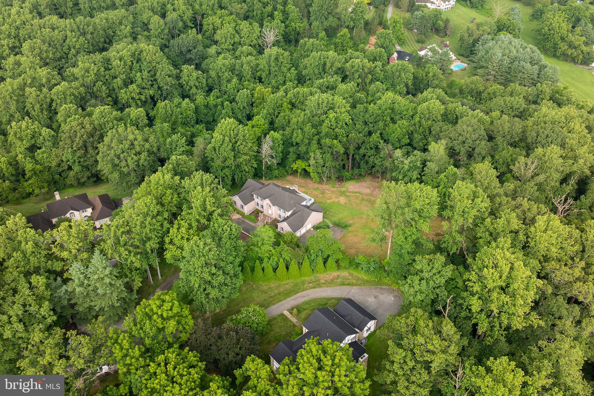 GLENCOE OAKS - Residential