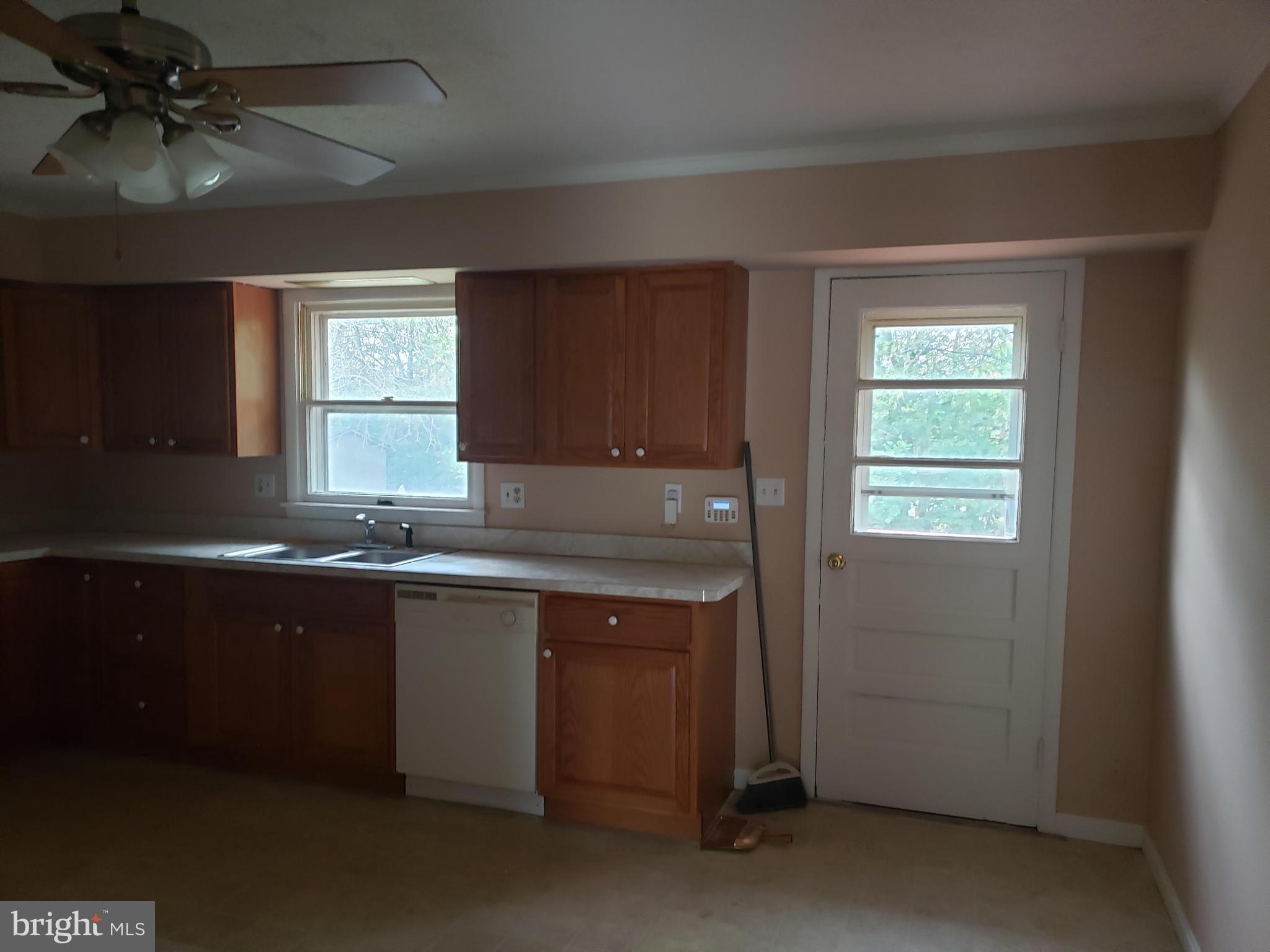 EASTVIEW - Residential