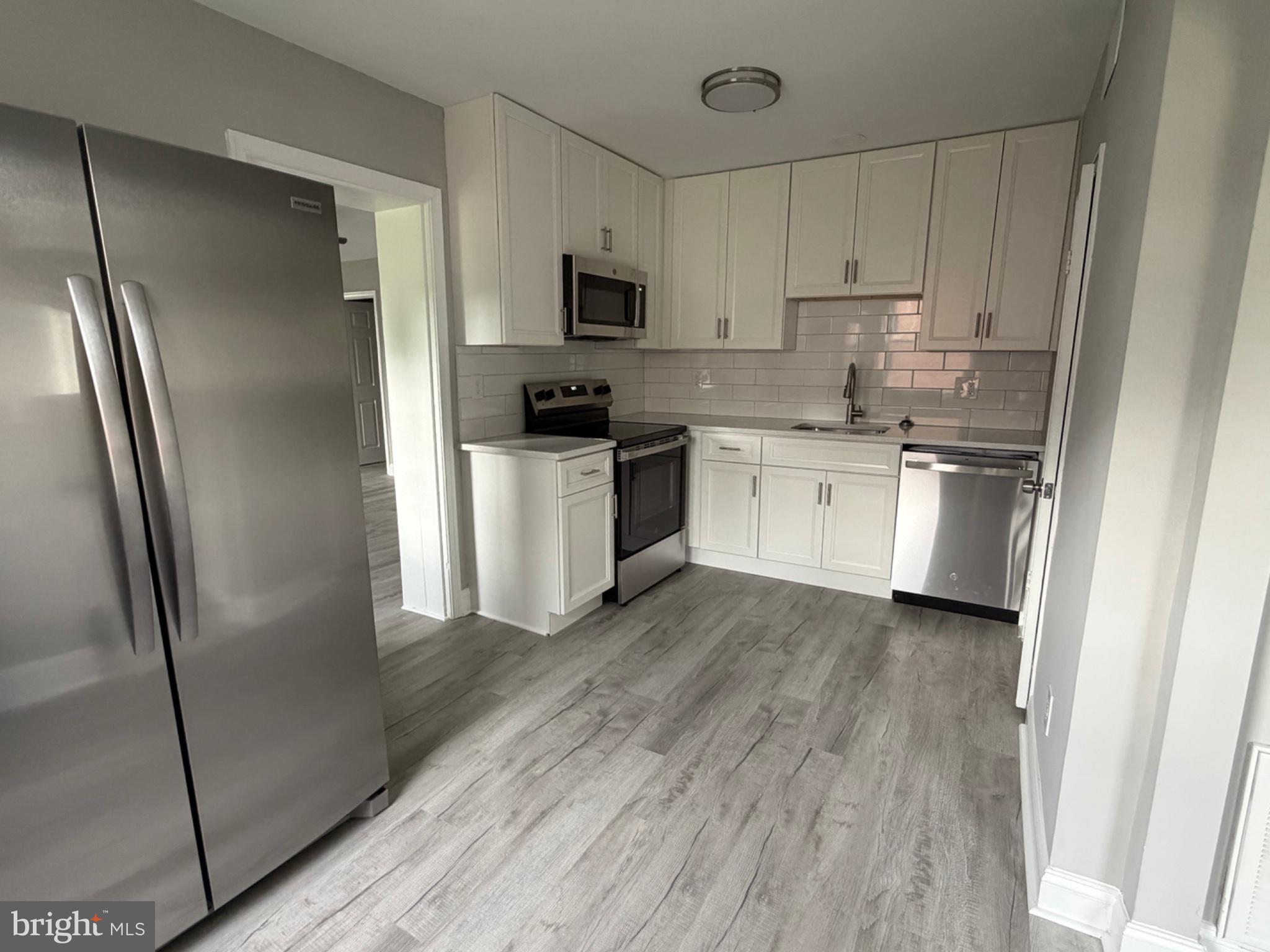 225 BASSETT AVENUE