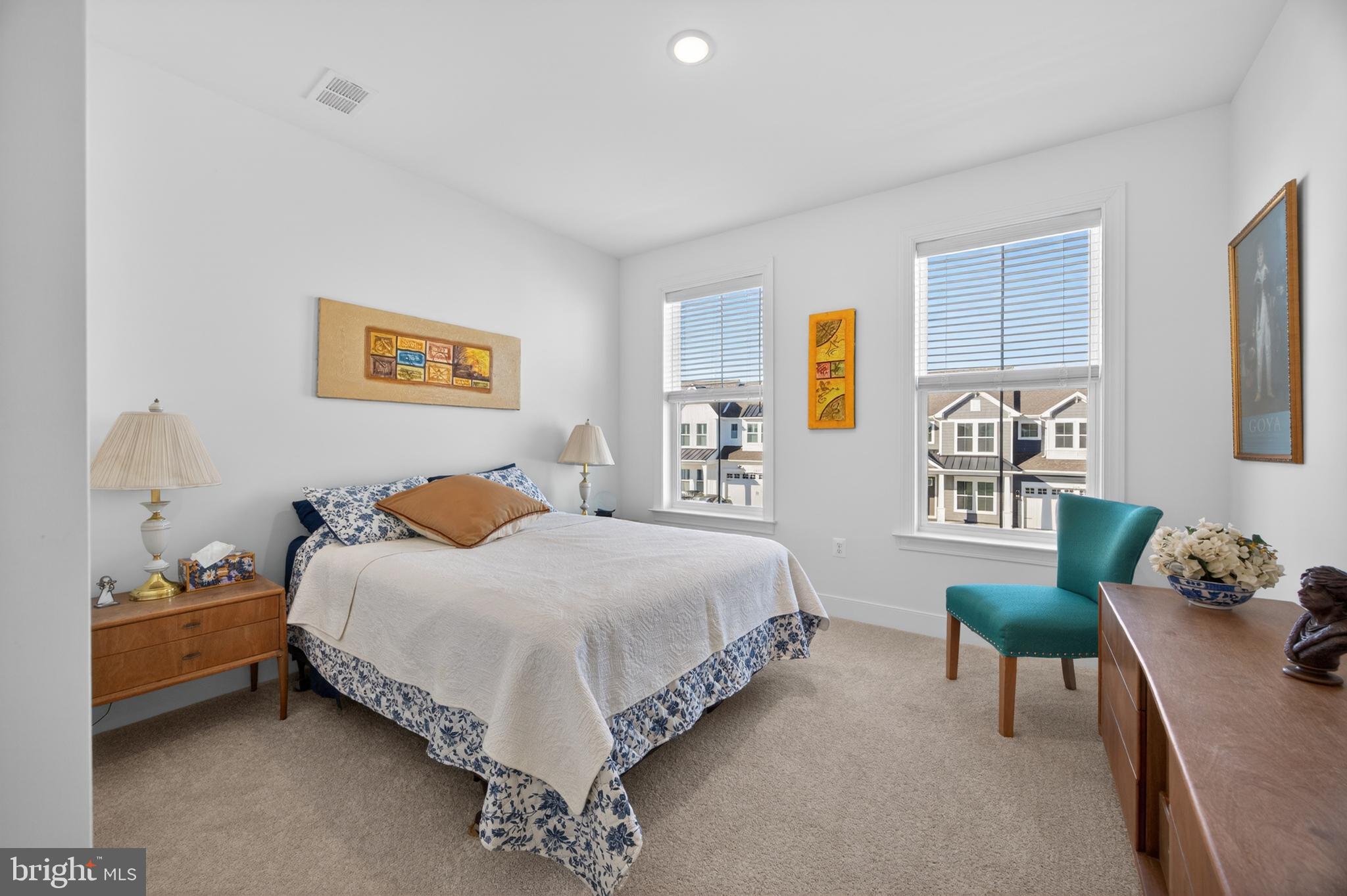 FOUR SEASONS AT KENT ISLAND - Residential