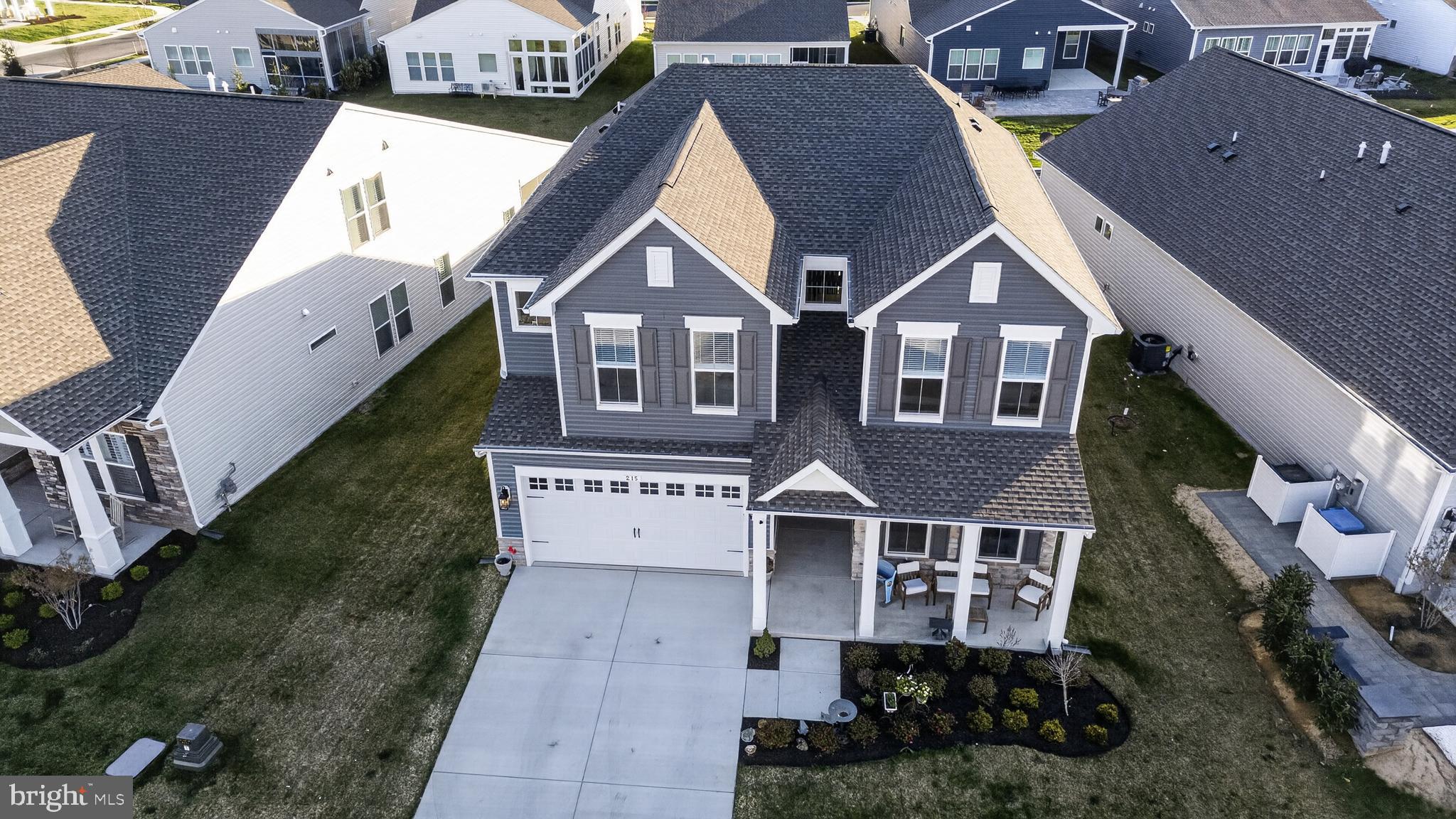 FOUR SEASONS AT KENT ISLAND - Residential