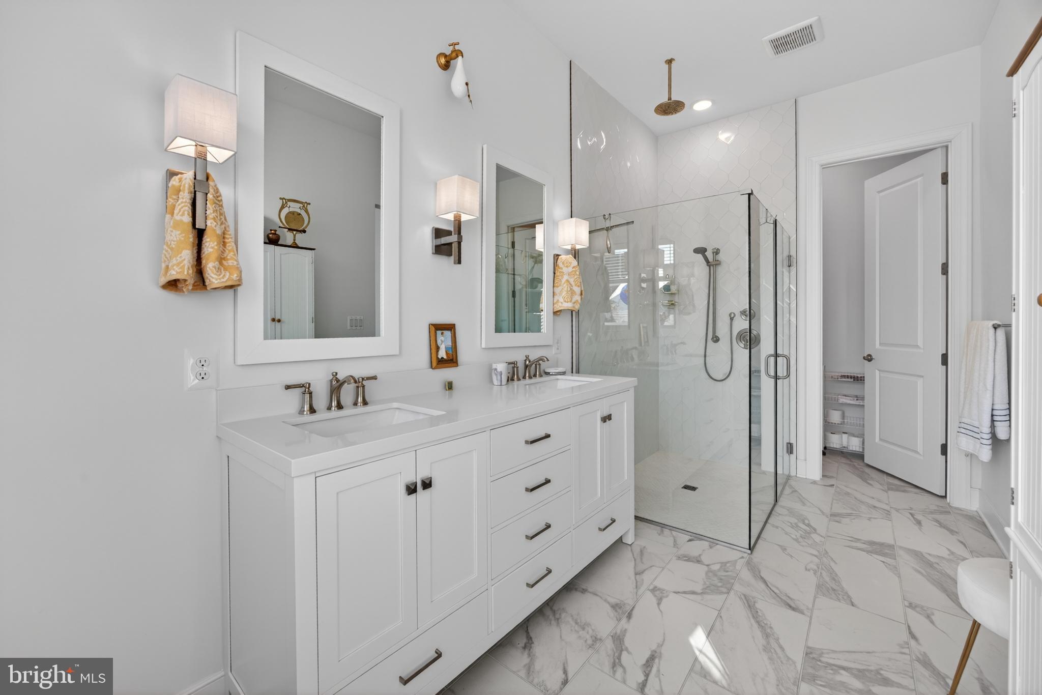 FOUR SEASONS AT KENT ISLAND - Residential