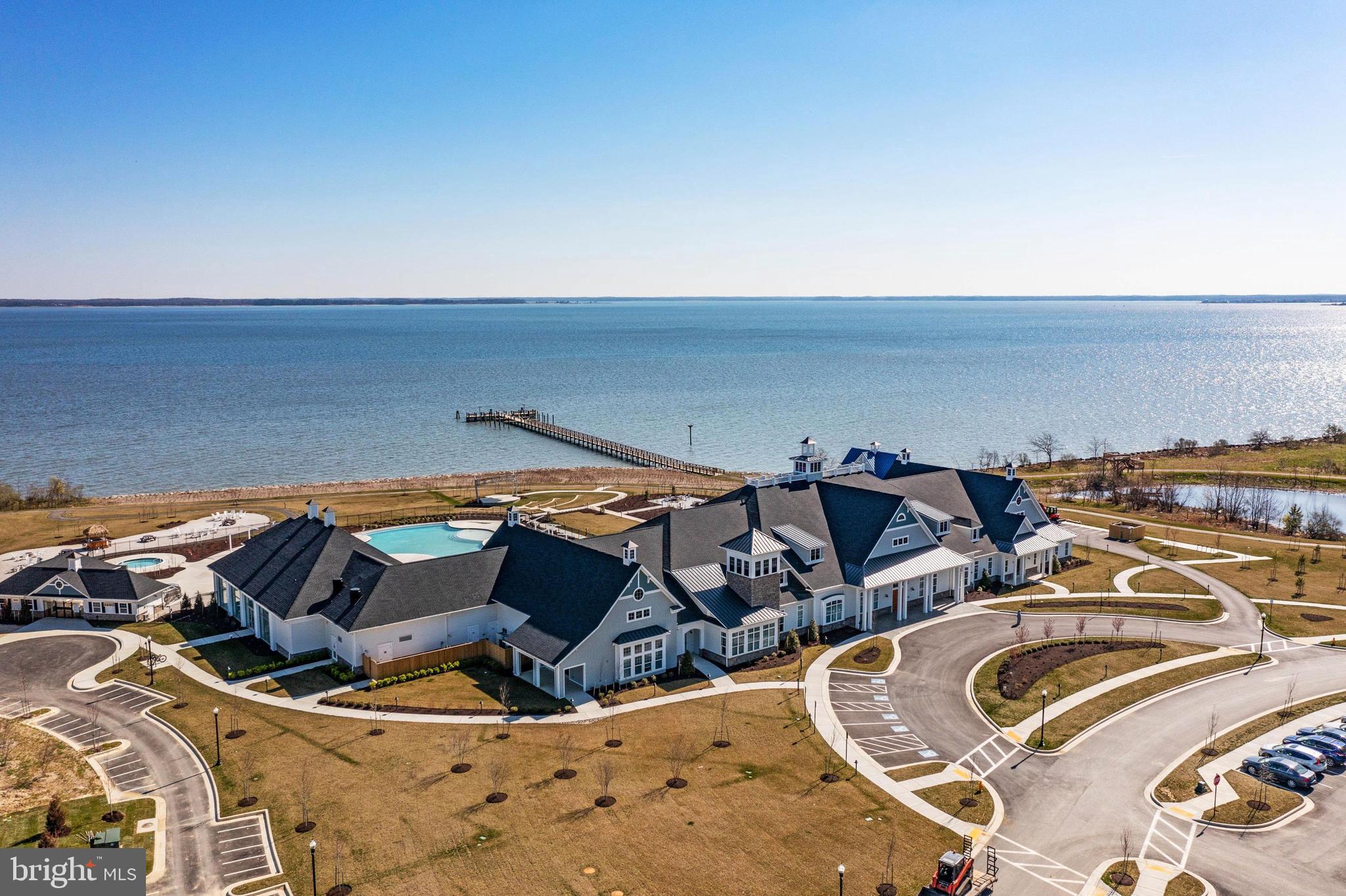 FOUR SEASONS AT KENT ISLAND - Residential