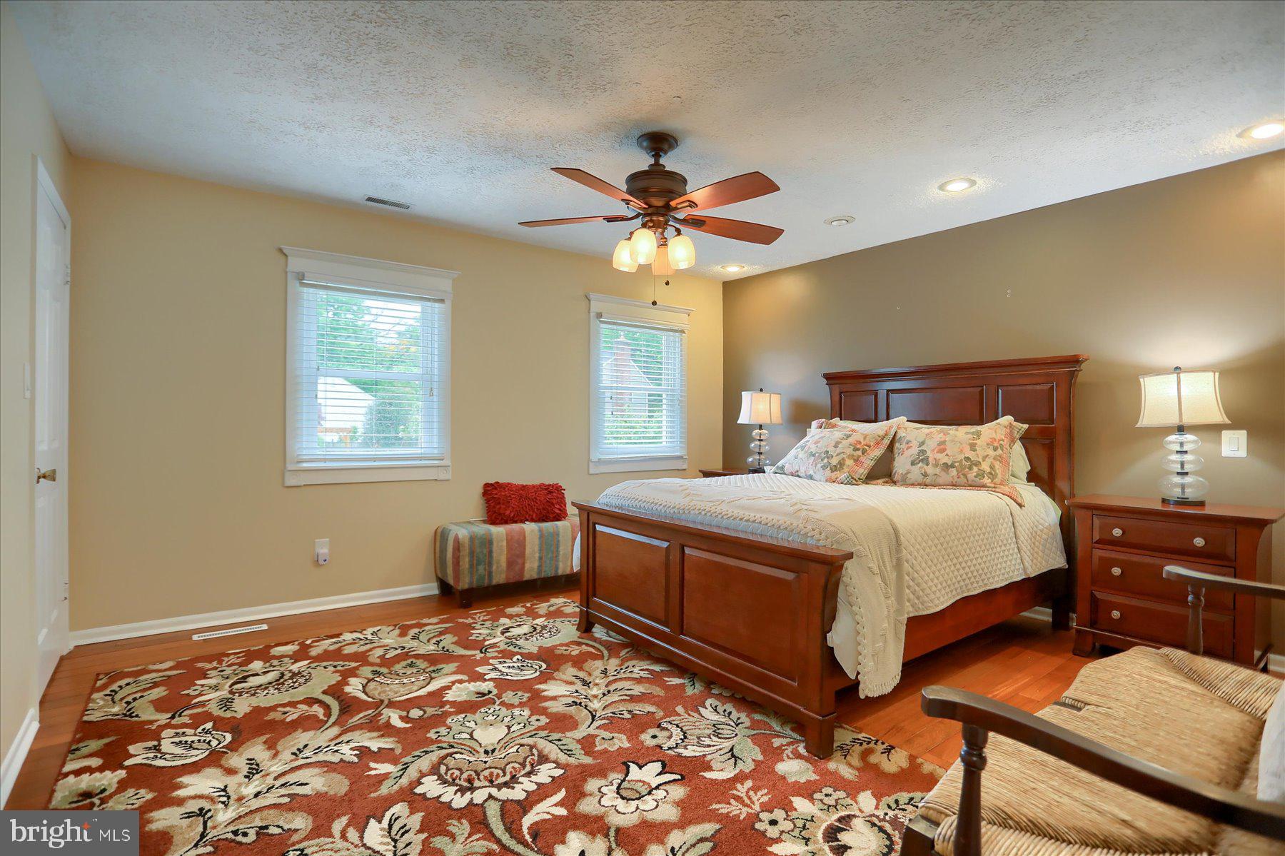 SPRINGFIELD - Residential