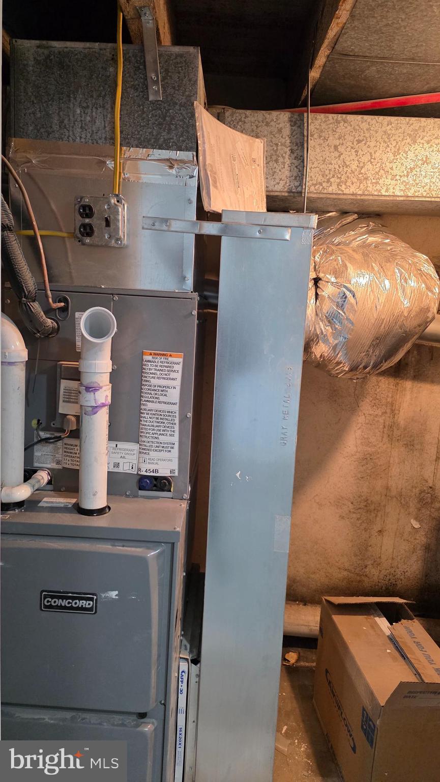 ELMWOOD PARK - Residential