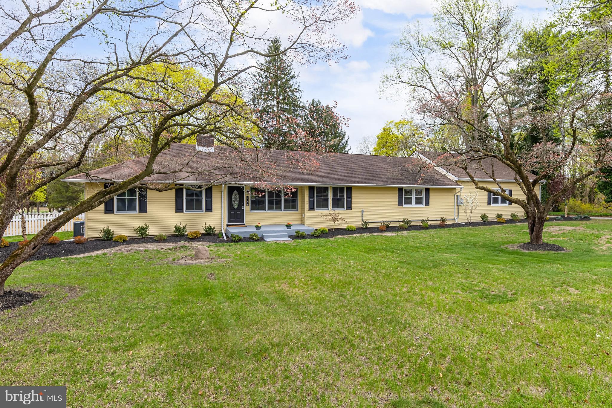 370 GANTTOWN ROAD