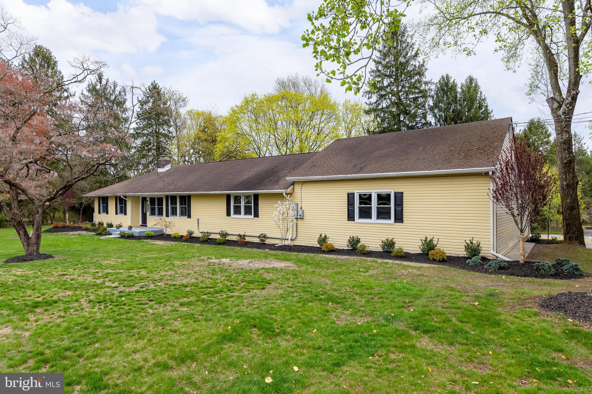 370 GANTTOWN ROAD