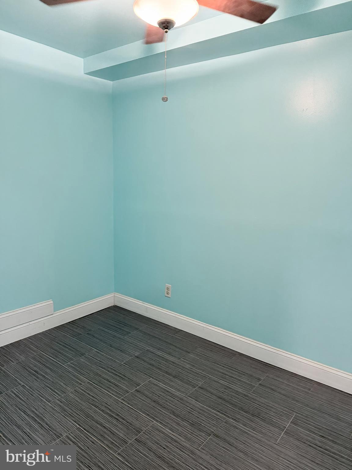 CHERRY GLEN CONDOS - Residential