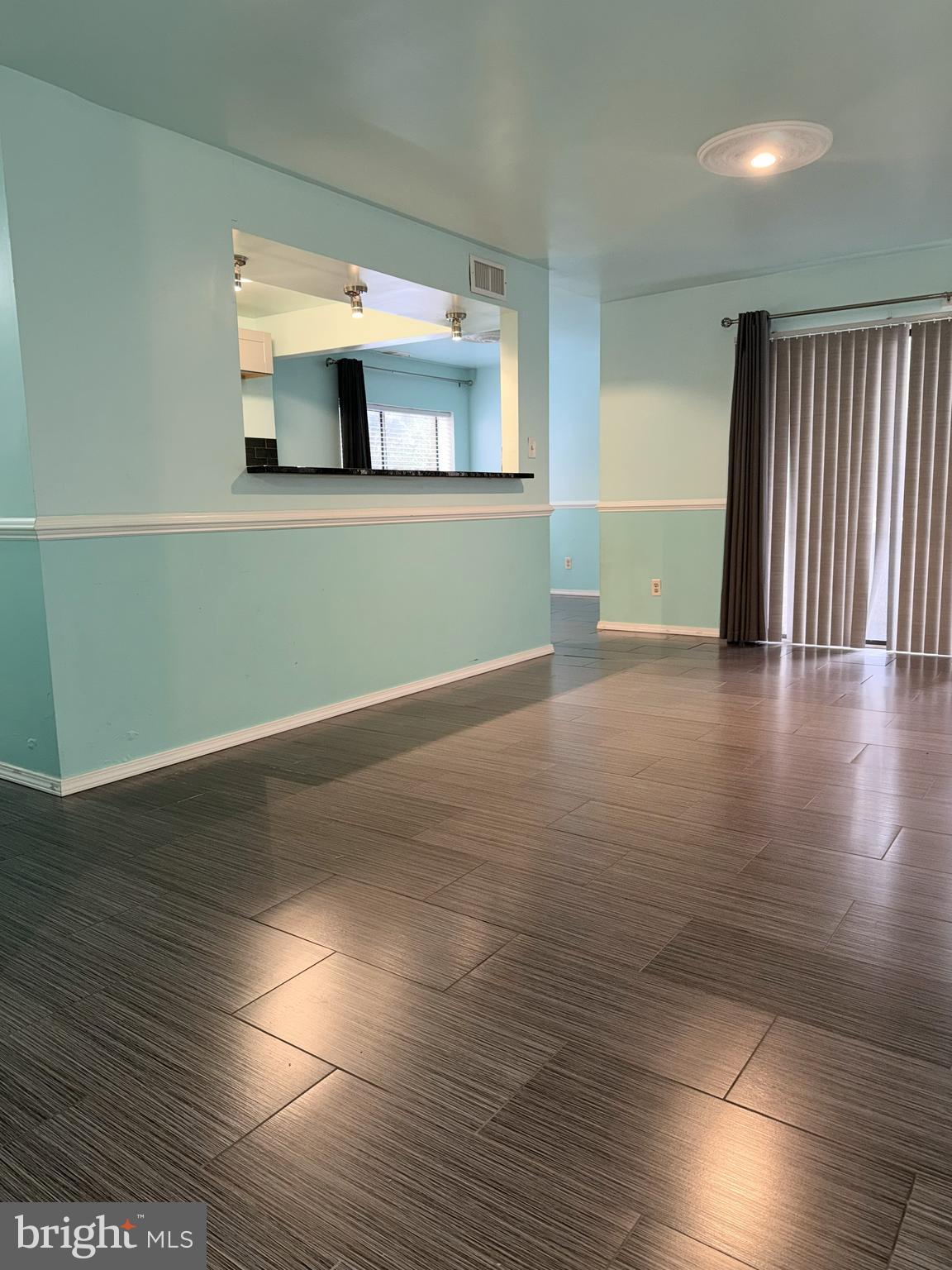 CHERRY GLEN CONDOS - Residential