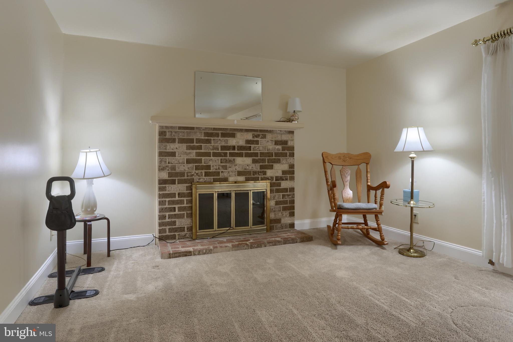 VILLAGE OF INNSBRUCK - Residential