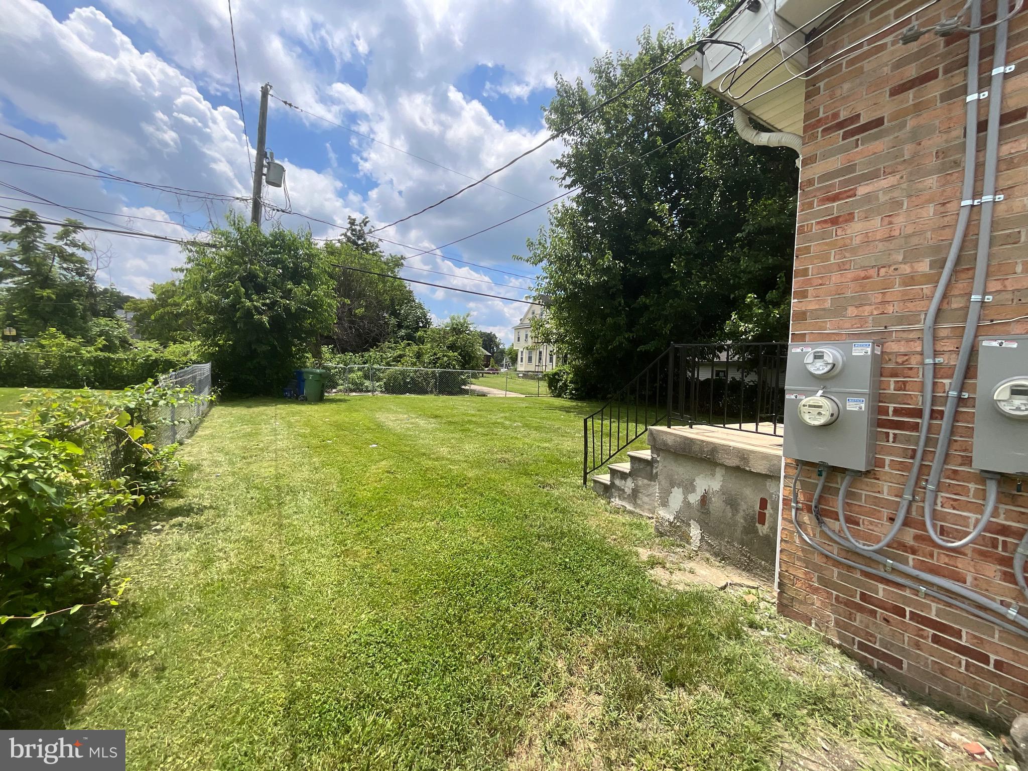 WEST ARLINGTON - Residential Lease