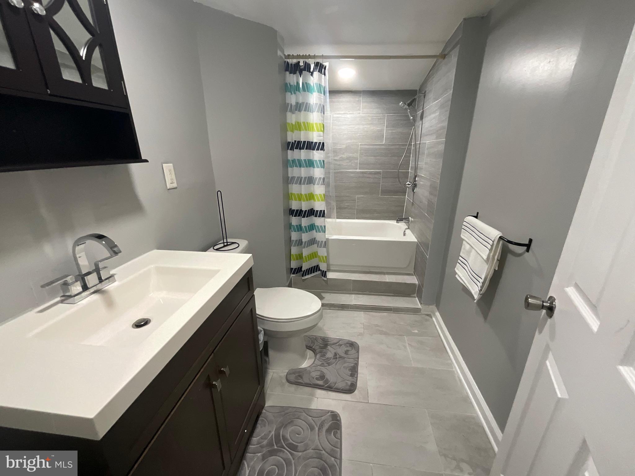 WEST ARLINGTON - Residential Lease