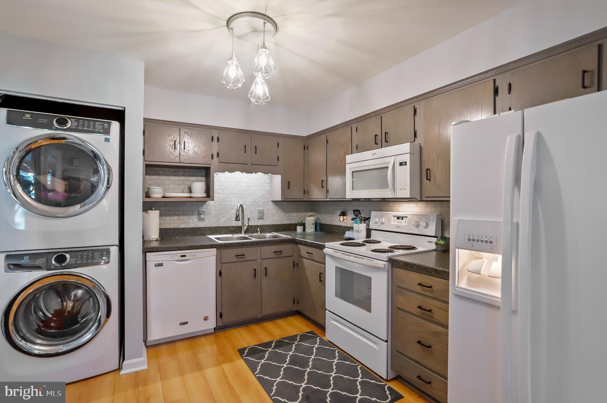 WOODCREST - Residential