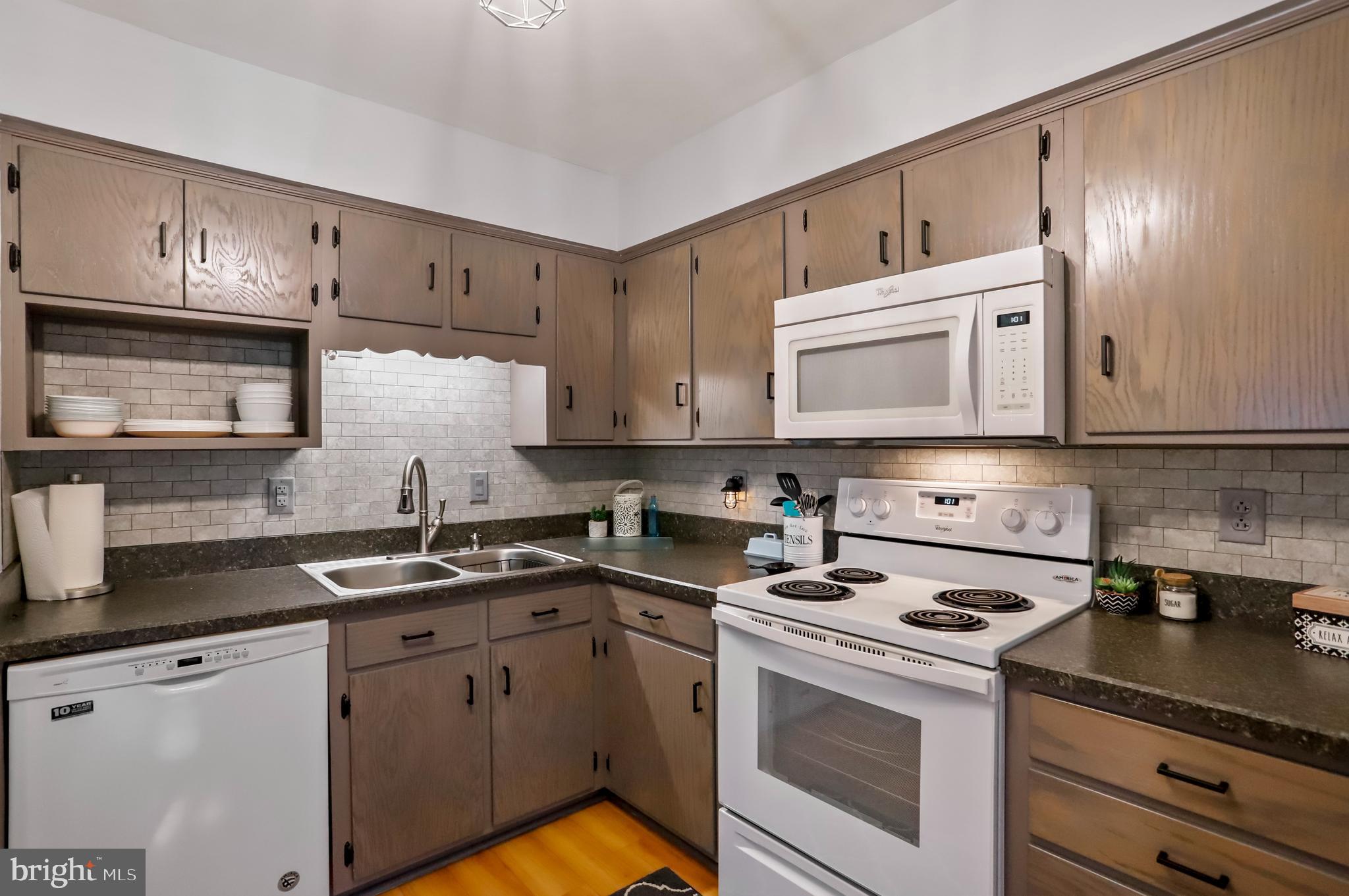 WOODCREST - Residential