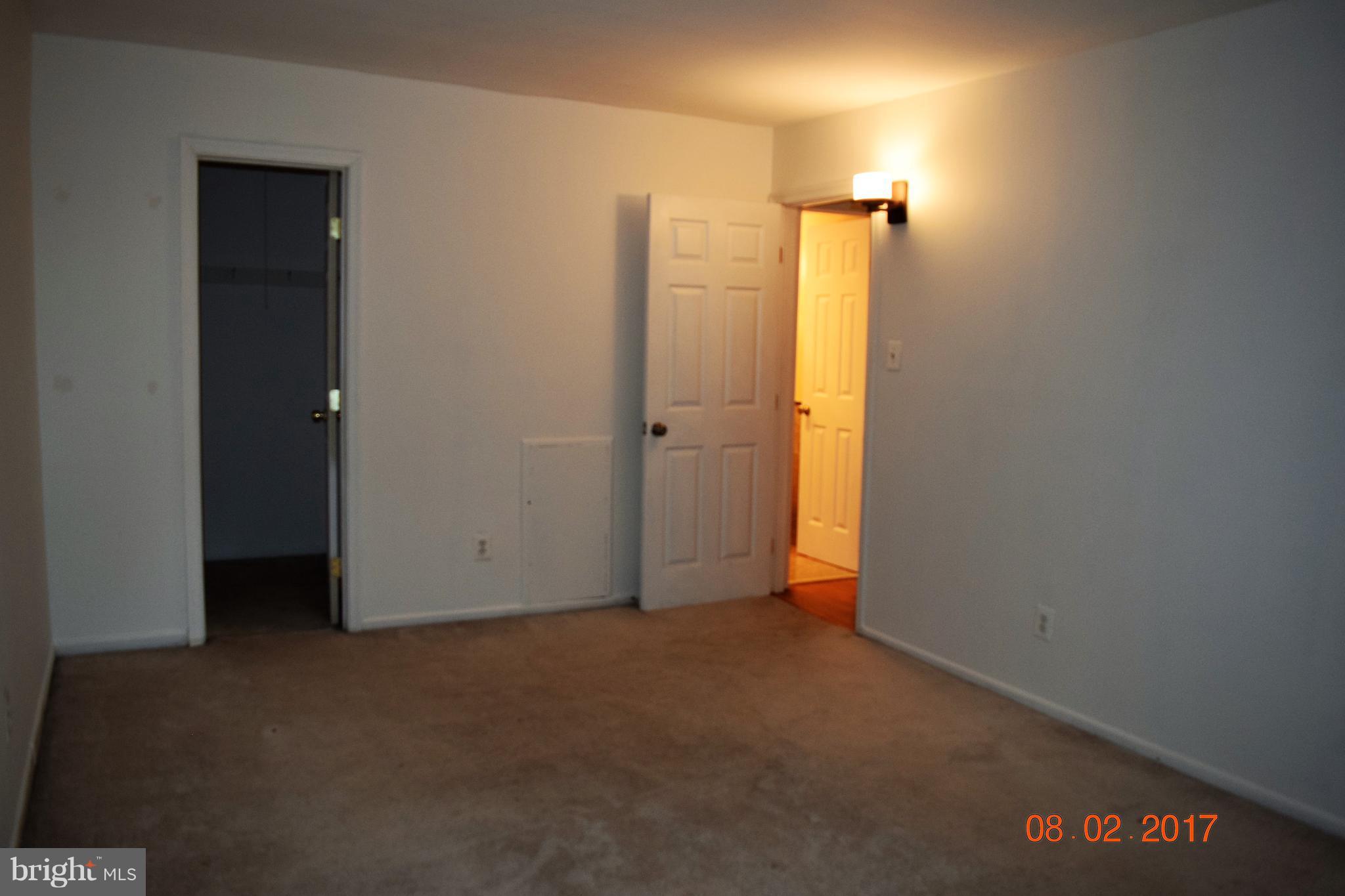 WOODBURN VILLAGE - Residential